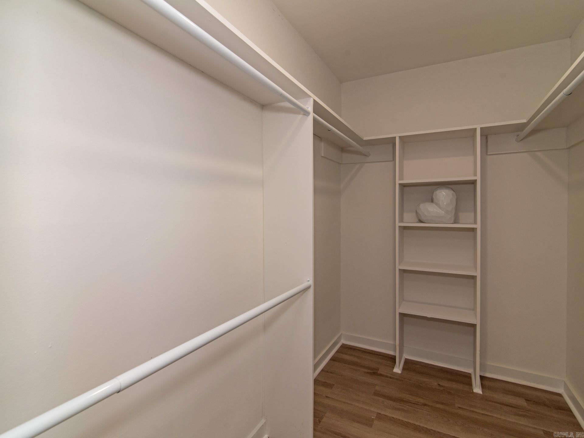 LUDINGTON HGTS - Residential