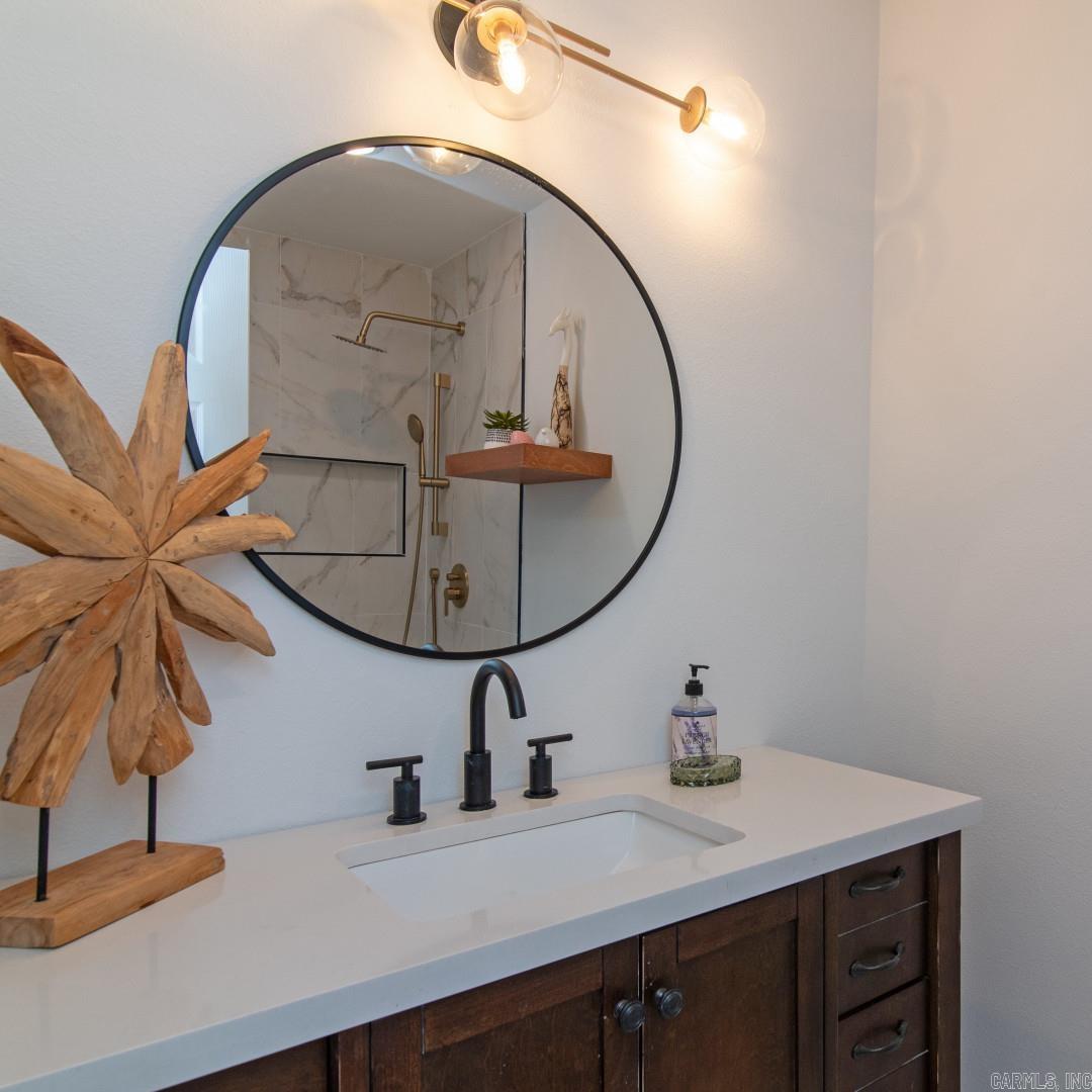 LUDINGTON HGTS - Residential