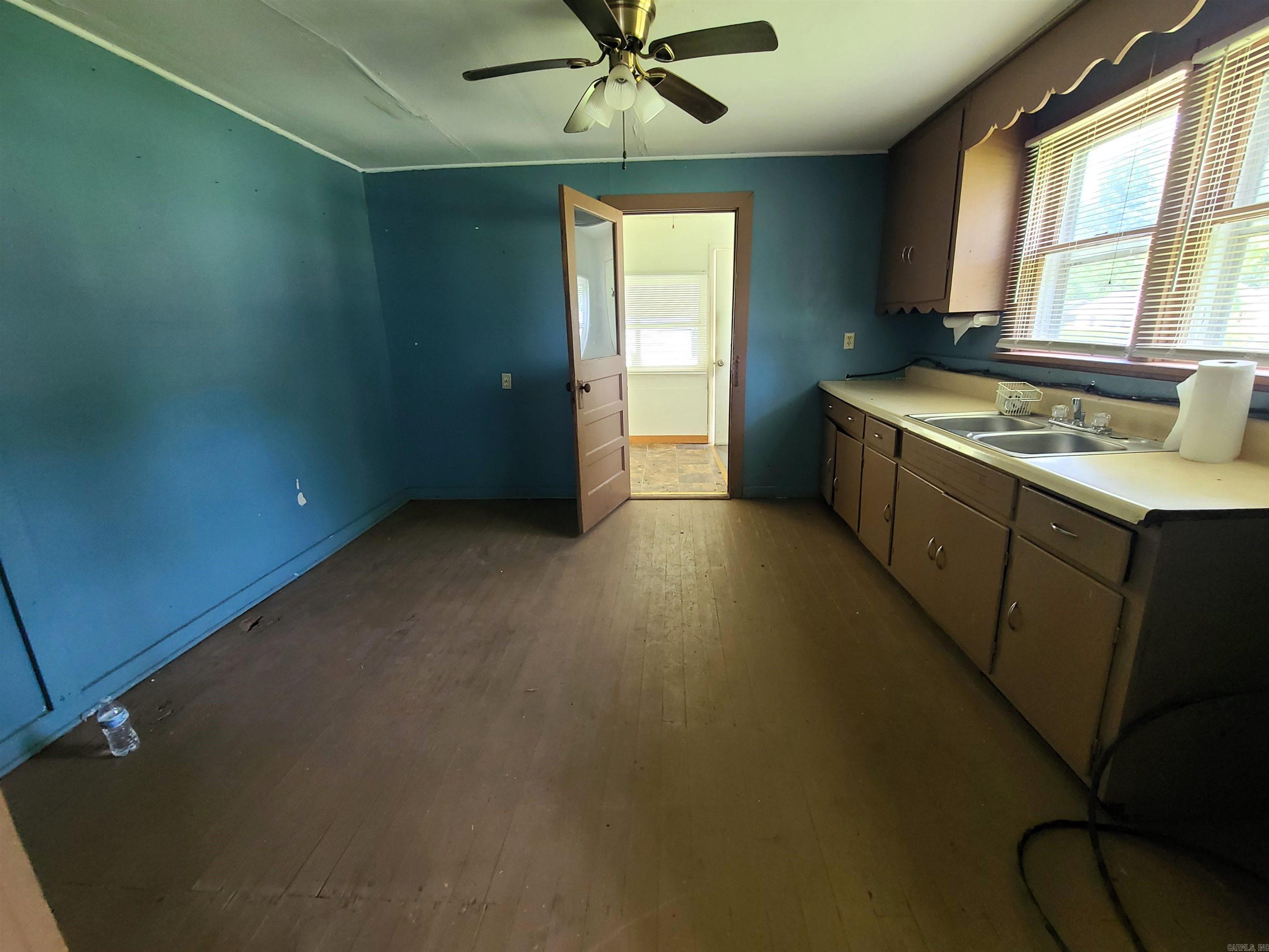 JOHNSON &WILEY - Residential