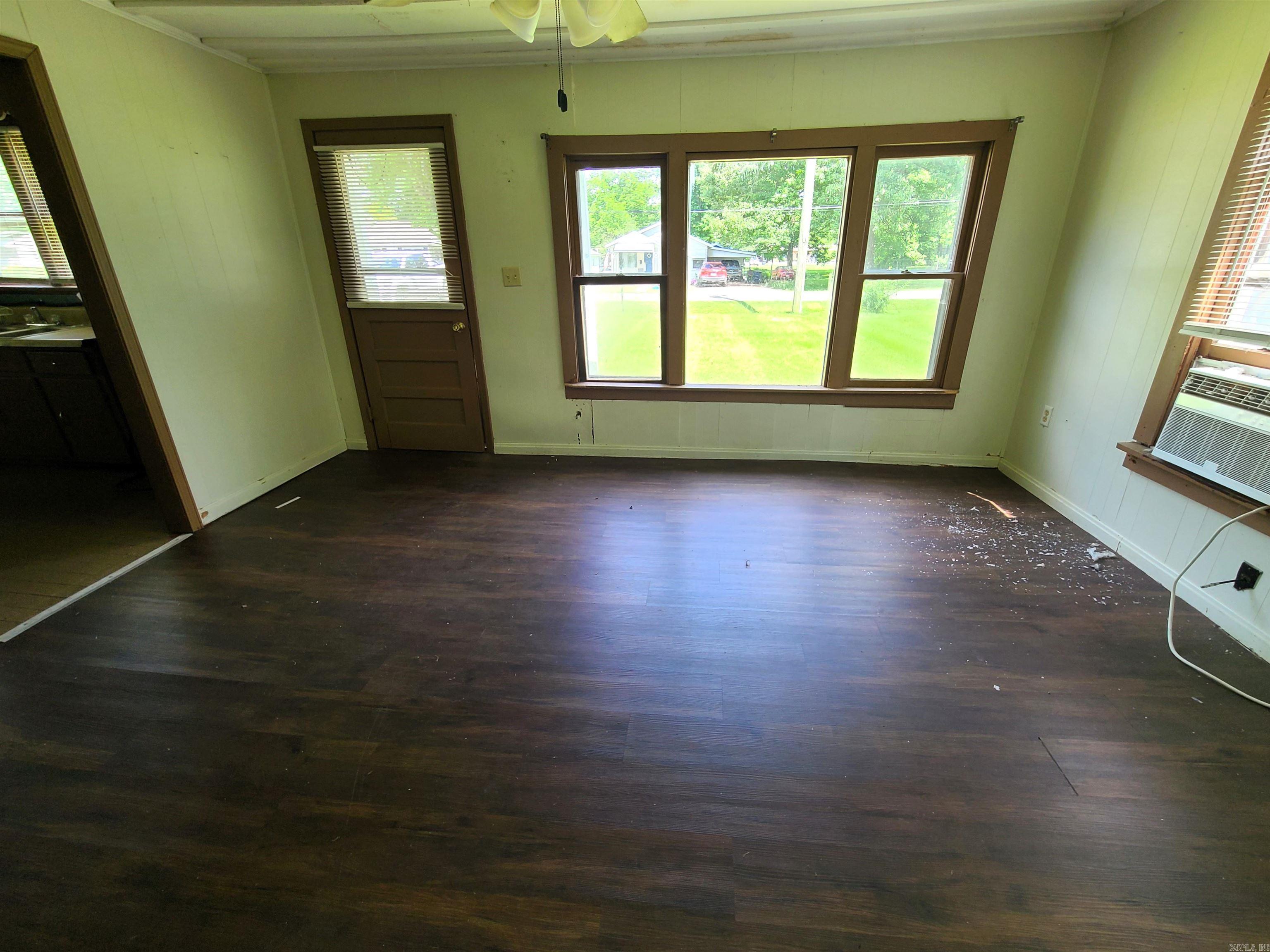 JOHNSON &WILEY - Residential