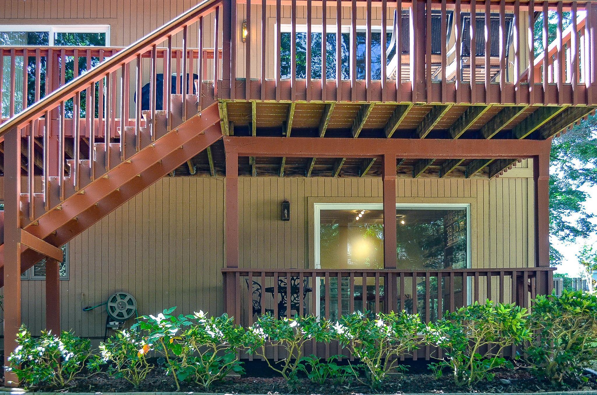 VILLA ALEGRE COURTS - Residential