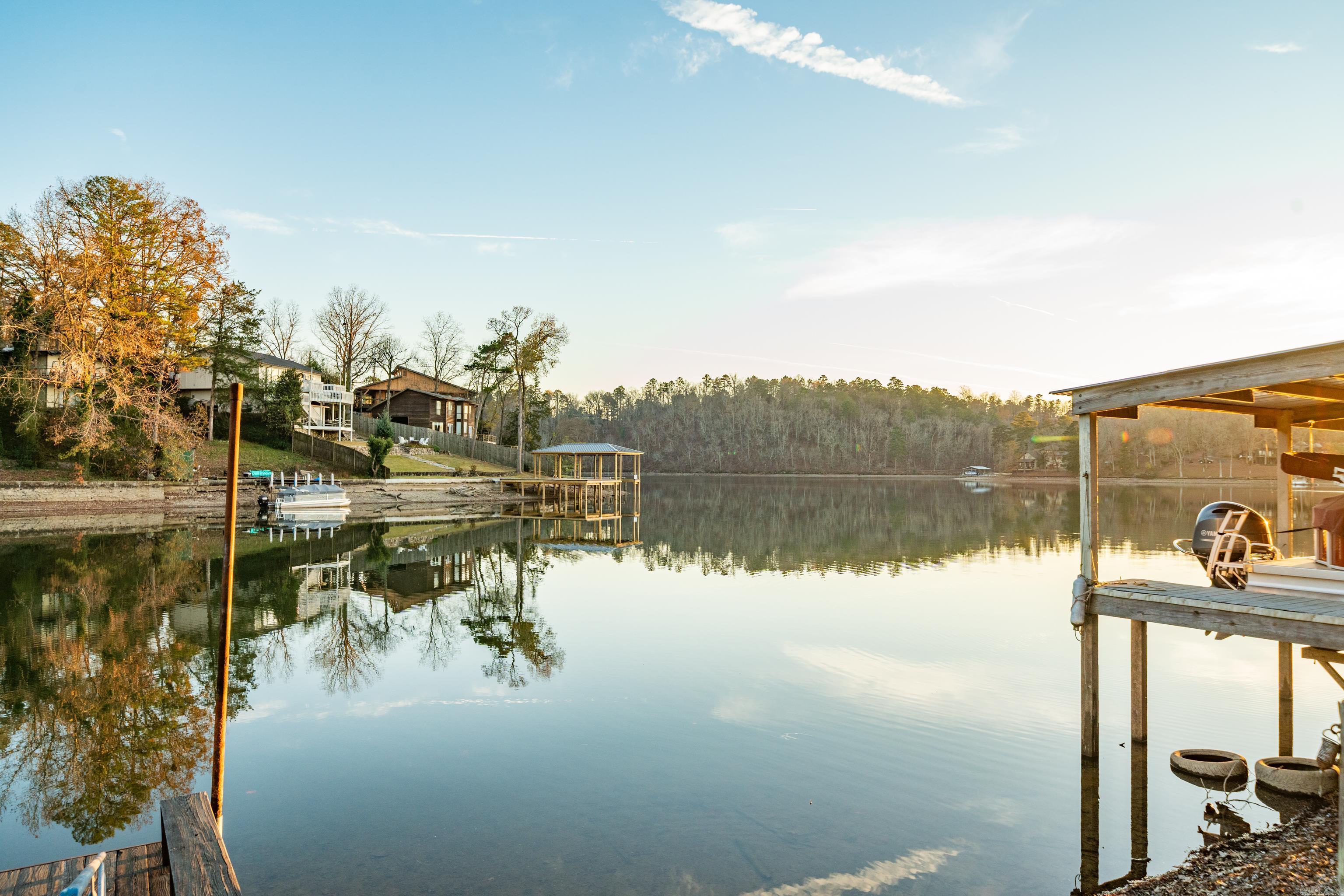 ARROWHEAD LAKE ESTATES 3 - Residential