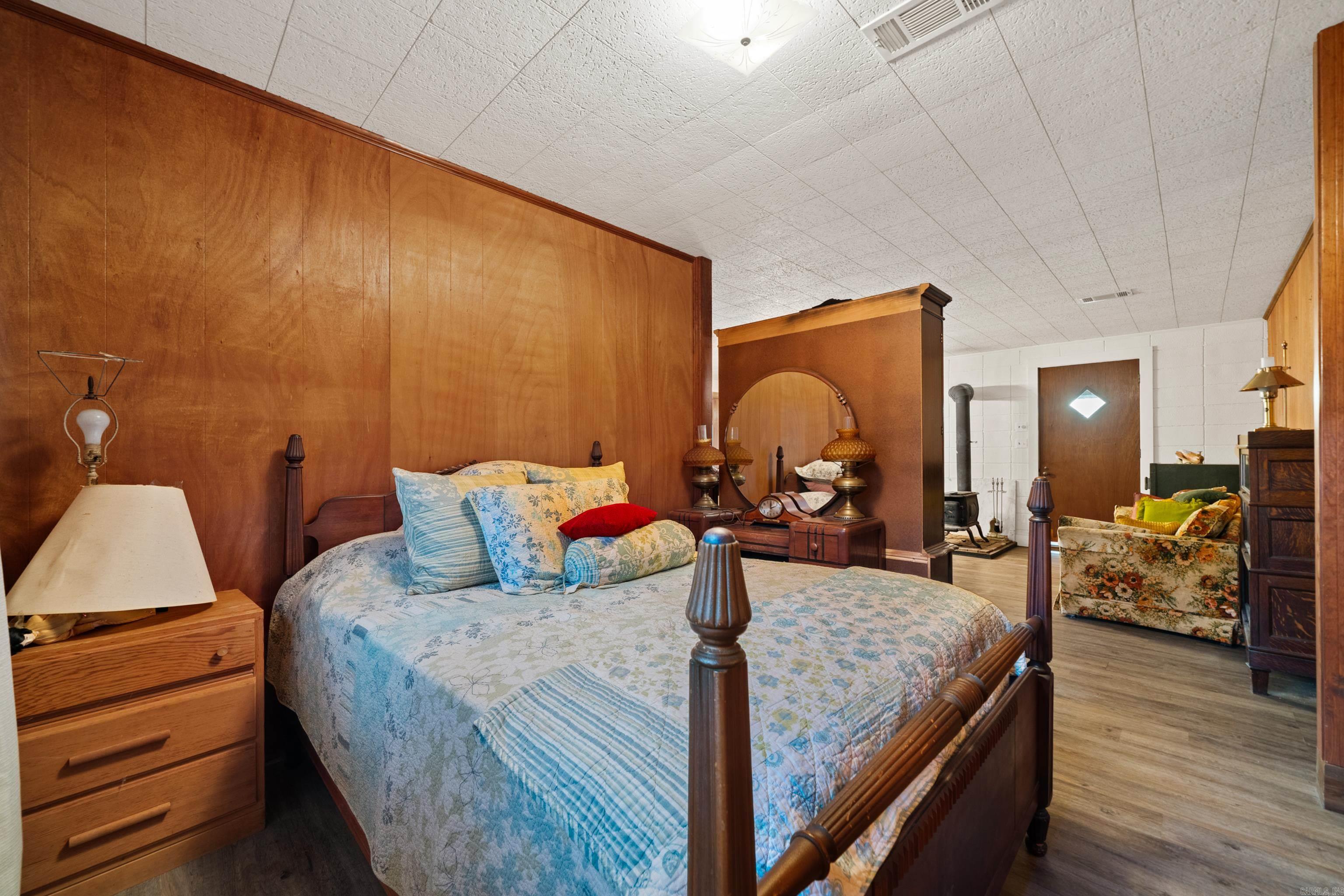 ARROWHEAD LAKE ESTATES 3 - Residential