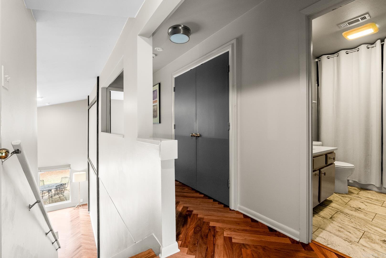 Round River - Residential