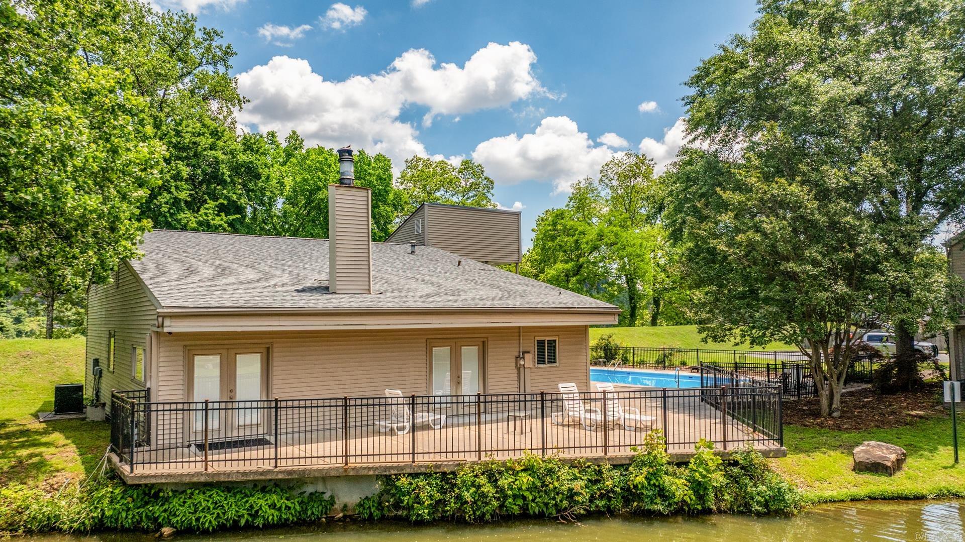 Round River - Residential