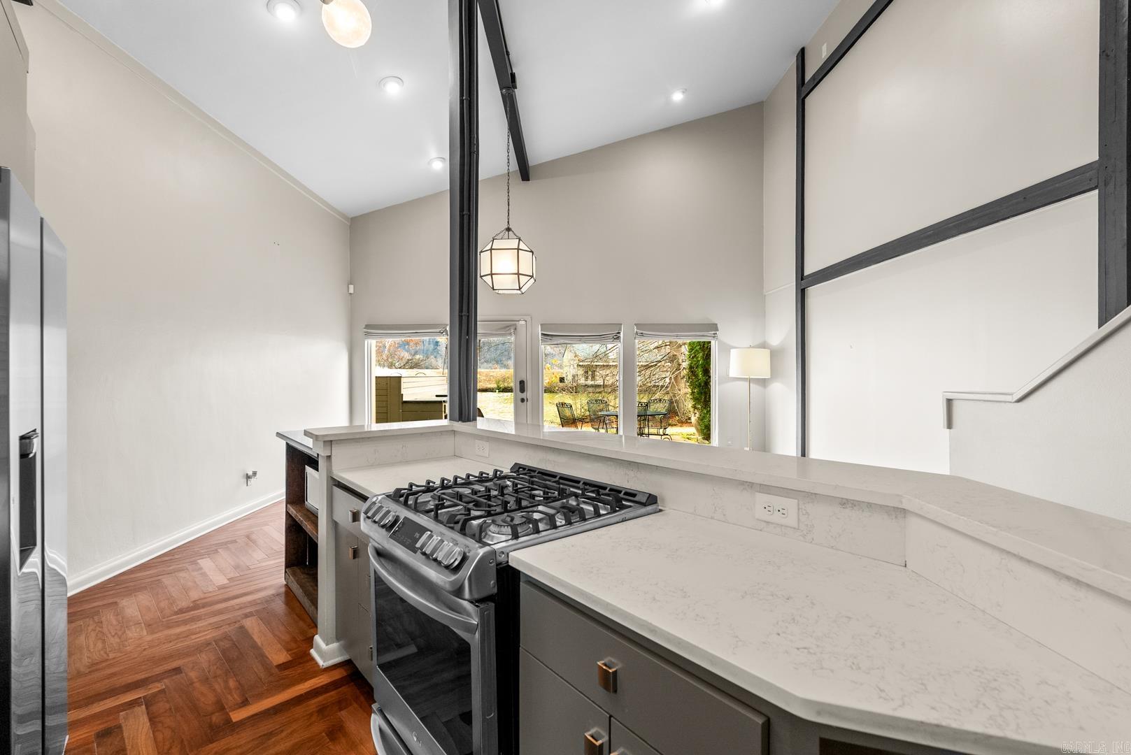 Round River - Residential