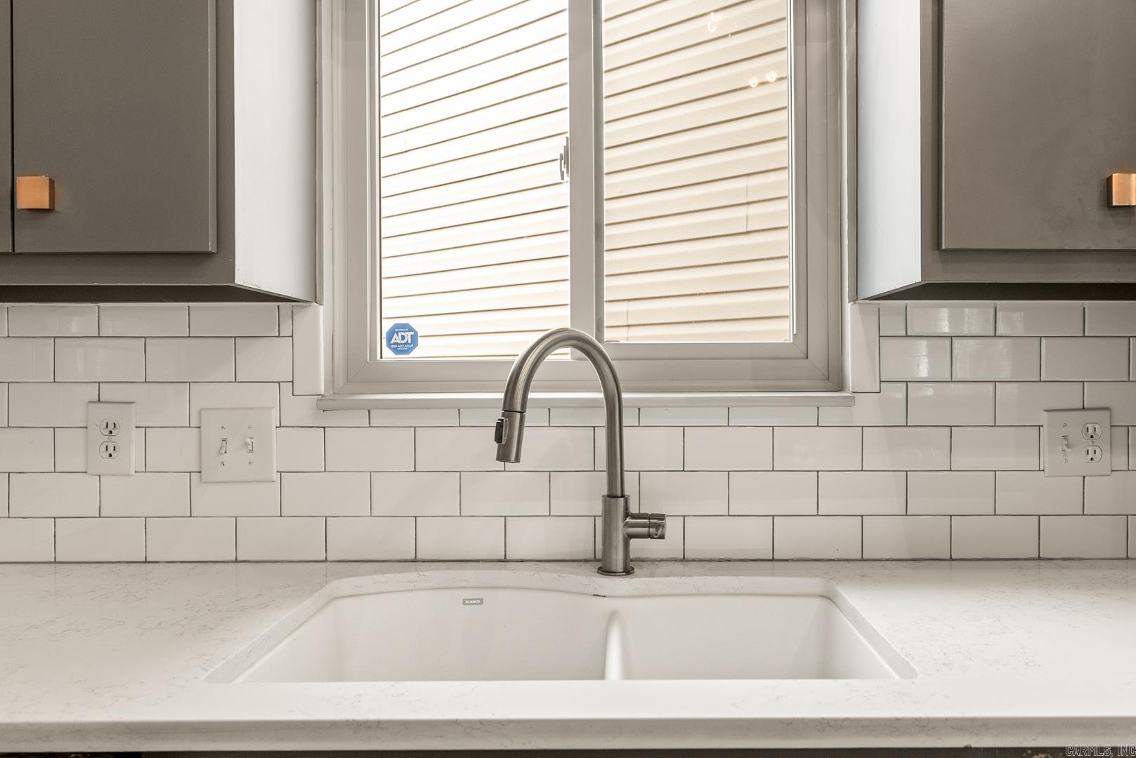 Round River - Residential