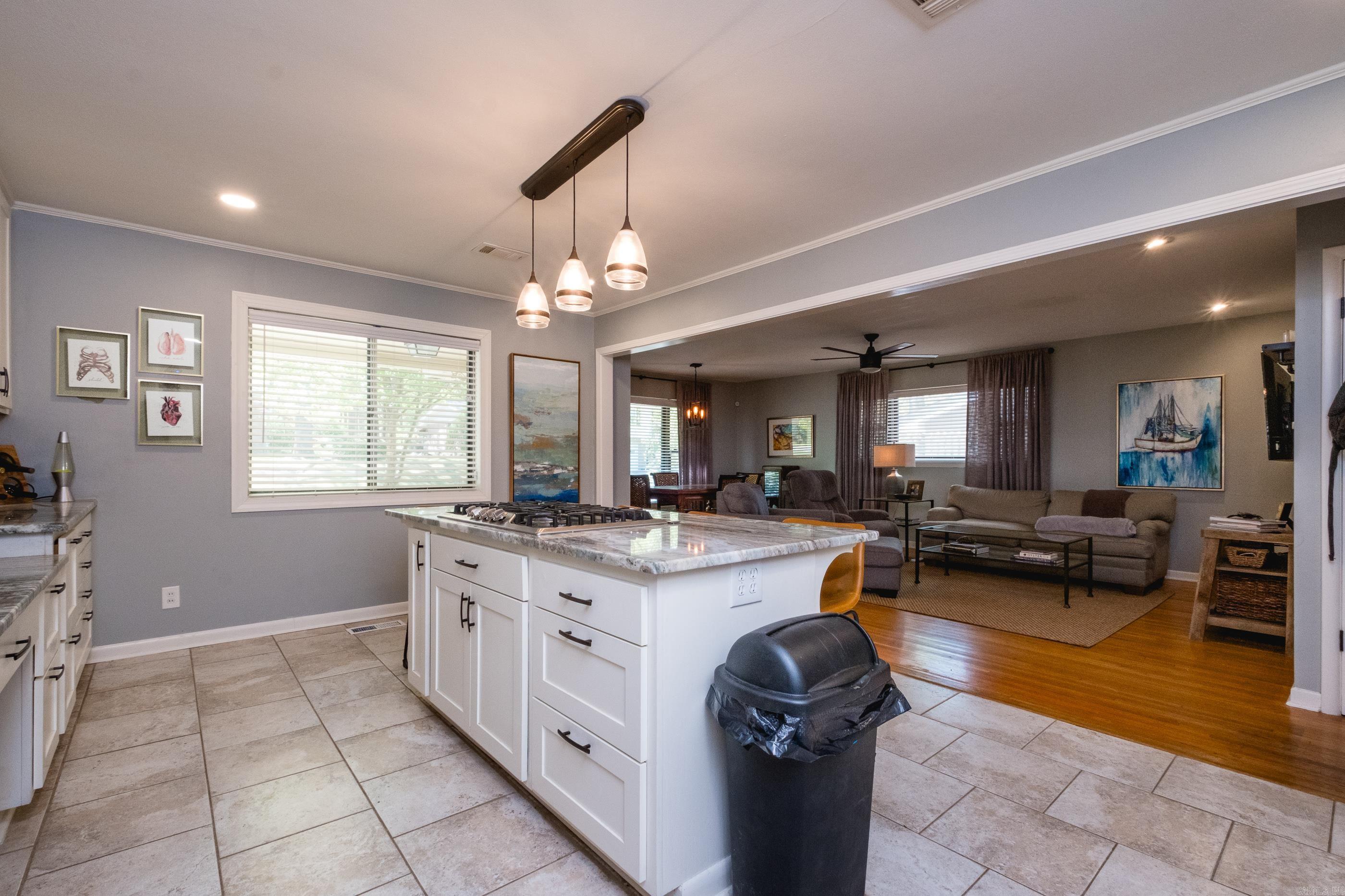 BRIARWOOD - Residential