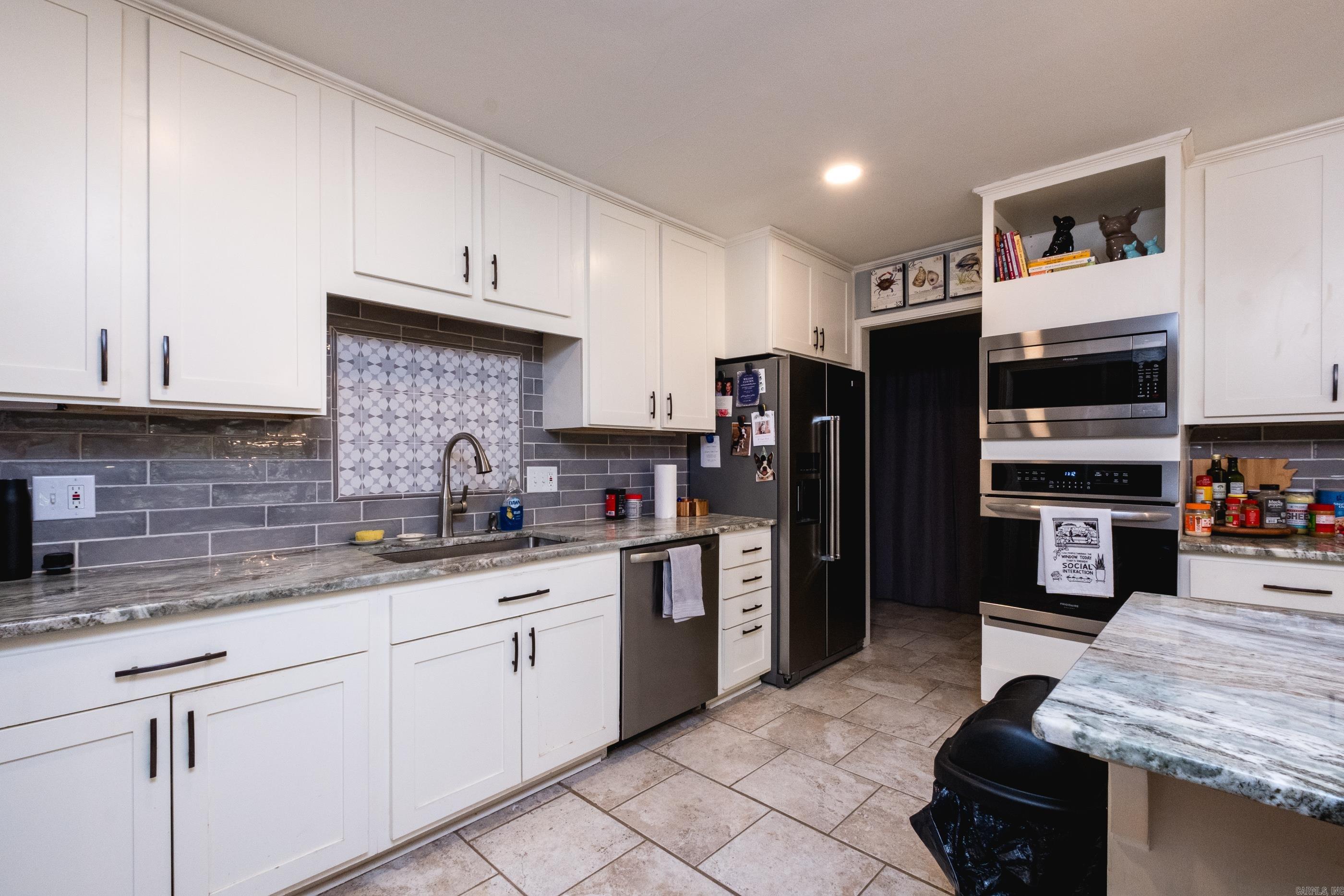 BRIARWOOD - Residential