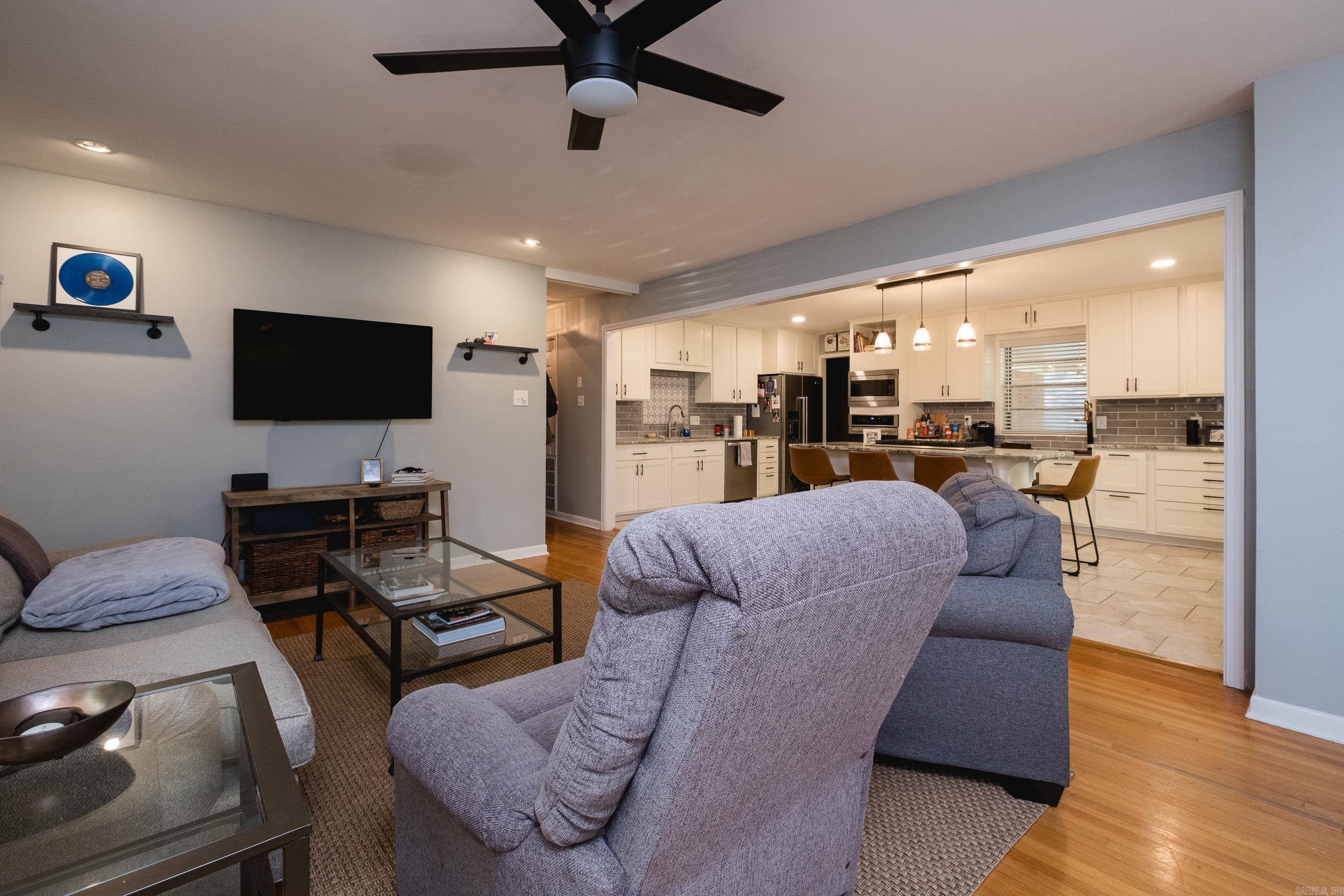 BRIARWOOD - Residential