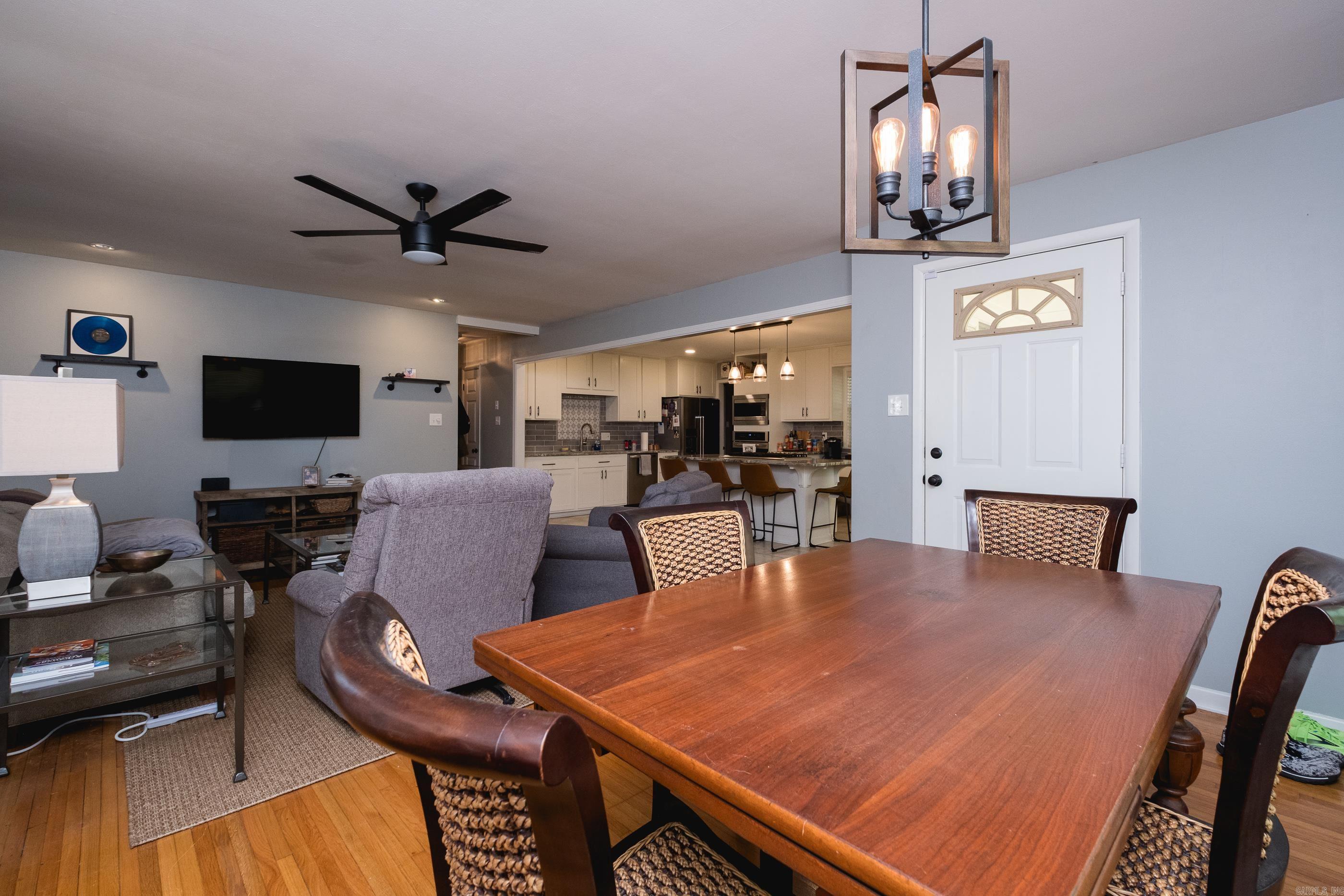 BRIARWOOD - Residential