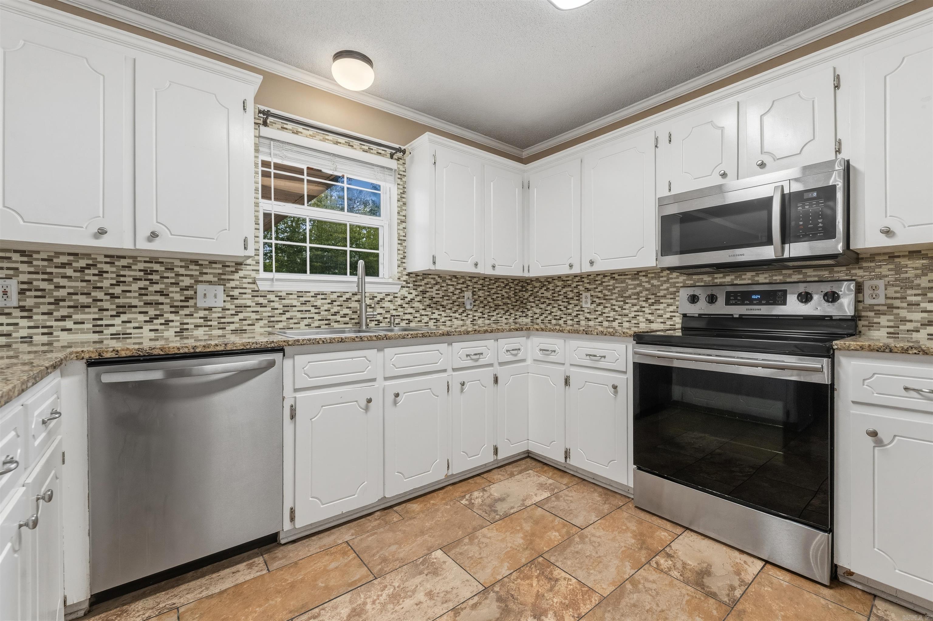 NORTHWOOD AC - Residential