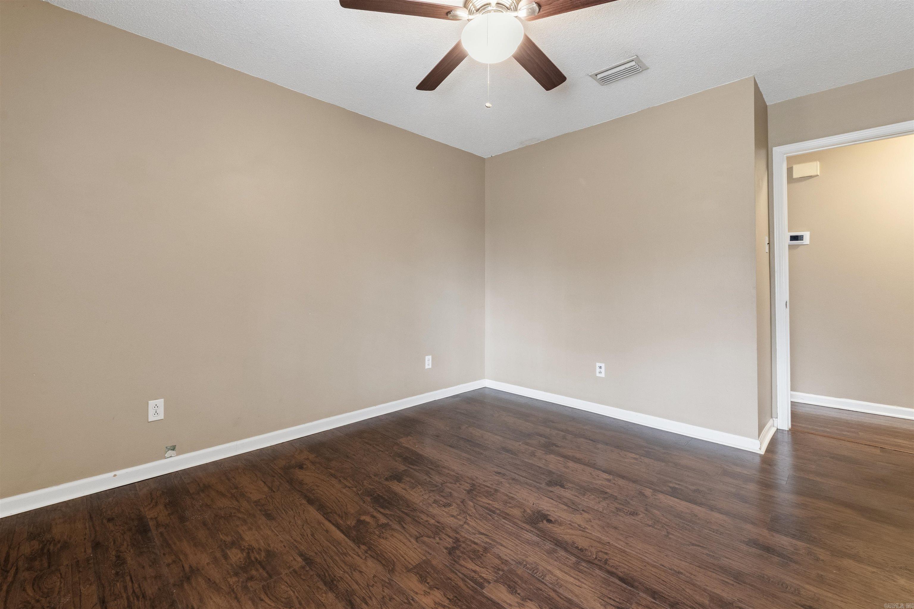 NORTHWOOD AC - Residential