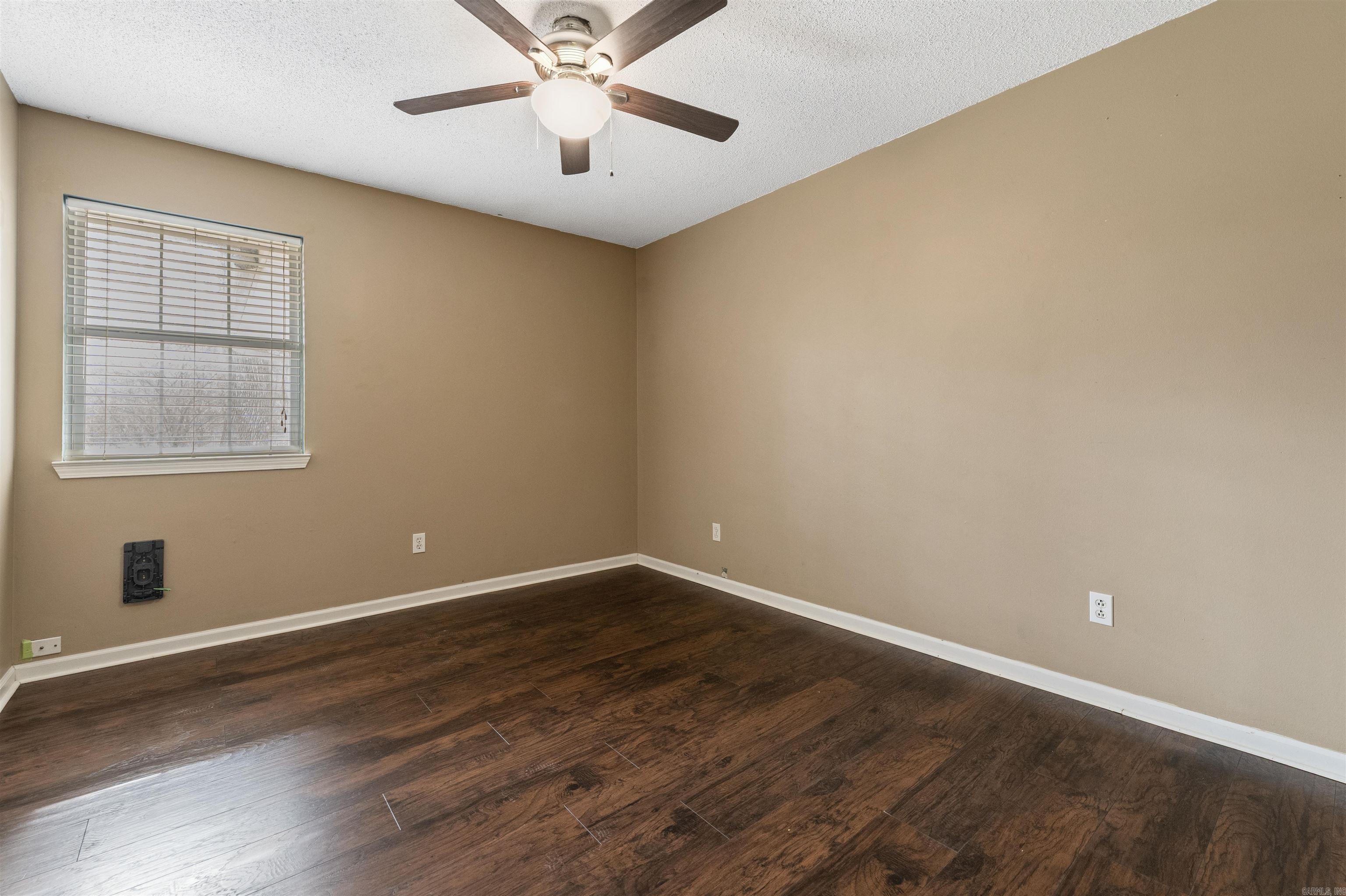 NORTHWOOD AC - Residential