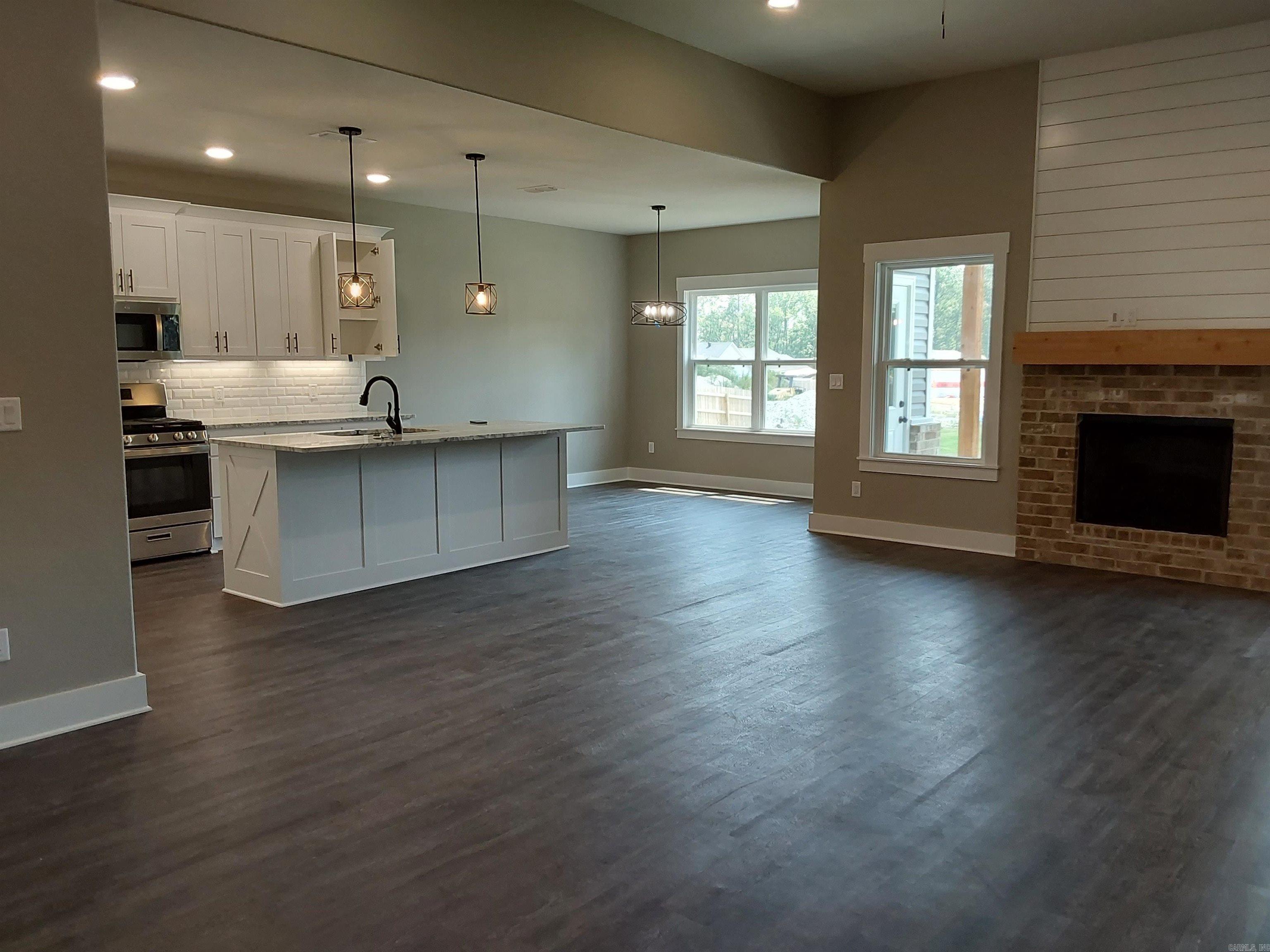 CROSSROADS VILLAGE - Residential