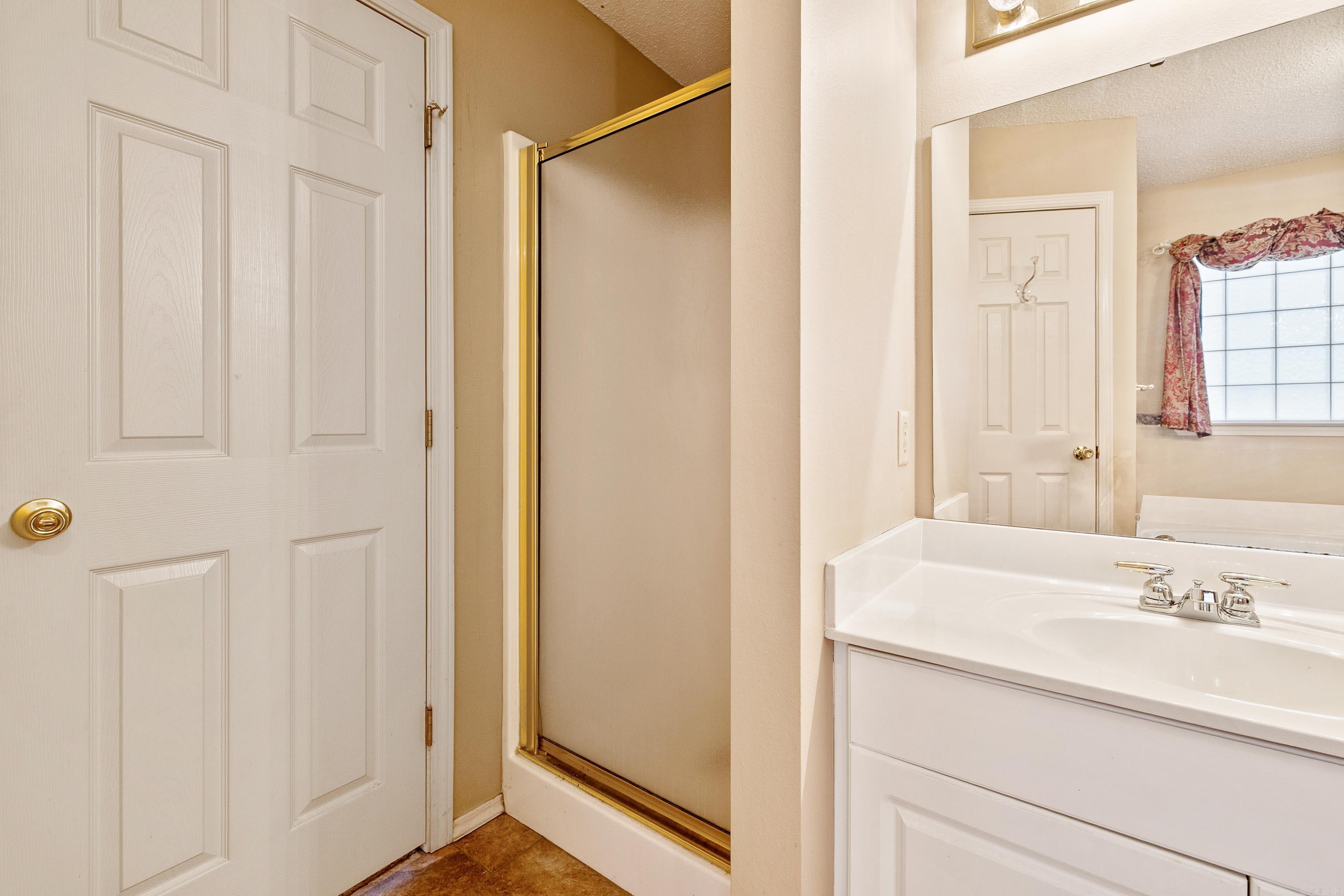 MEADOW RIDGE ADDN - Residential