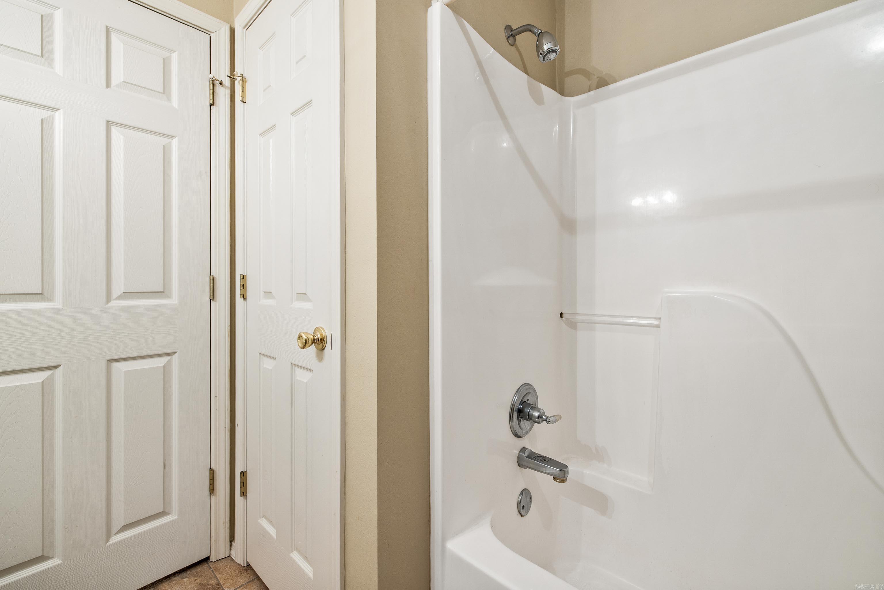 MEADOW RIDGE ADDN - Residential