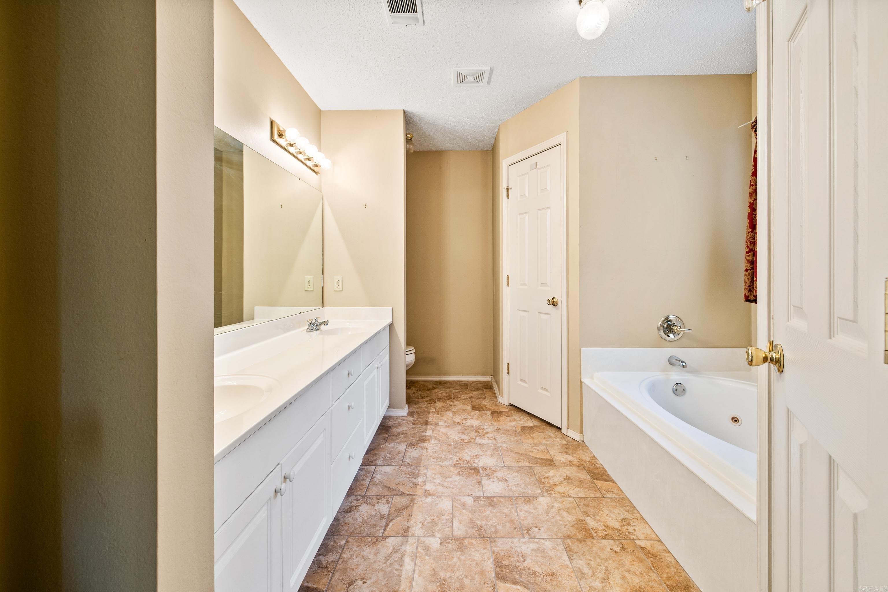 MEADOW RIDGE ADDN - Residential