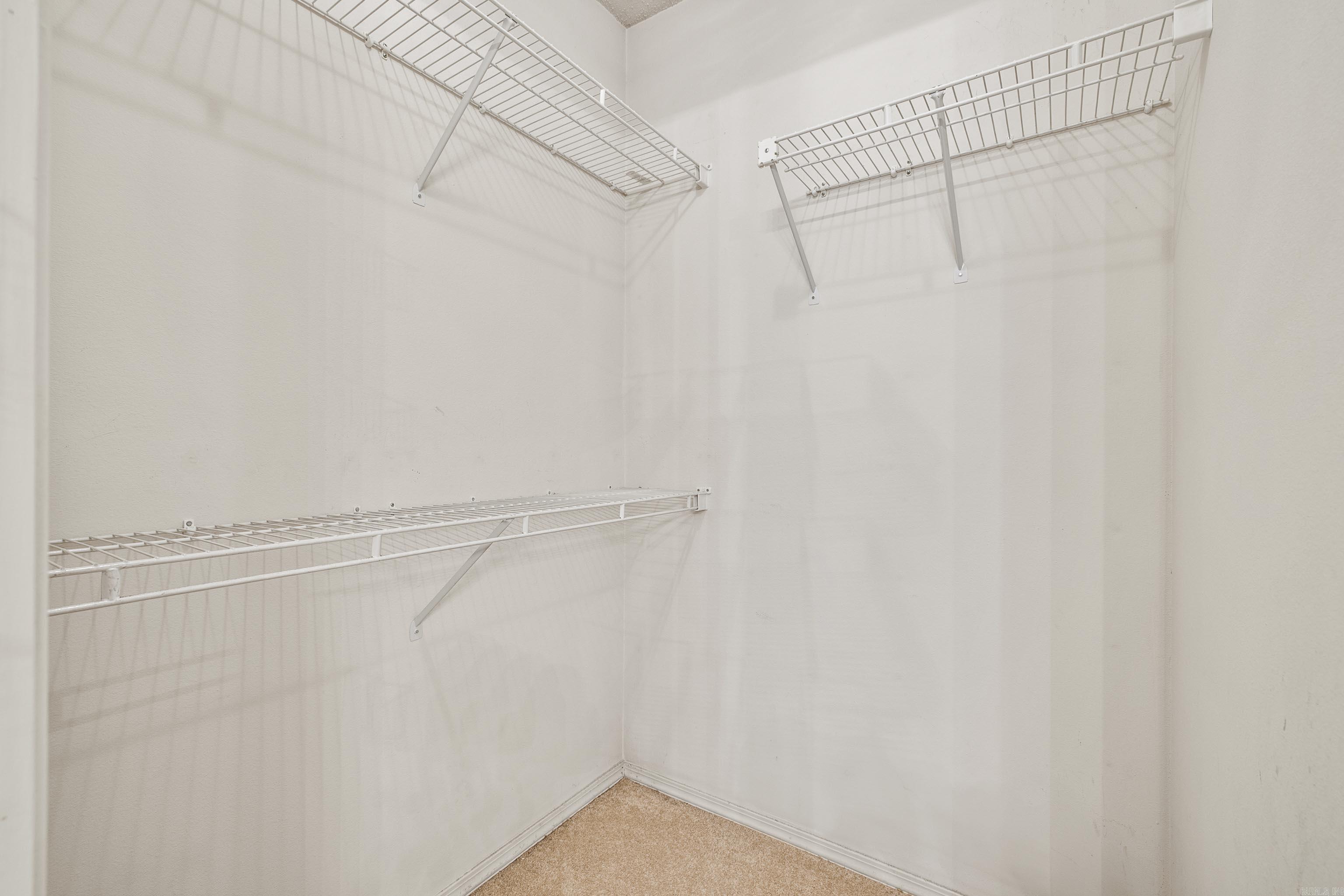 MEADOW RIDGE ADDN - Residential