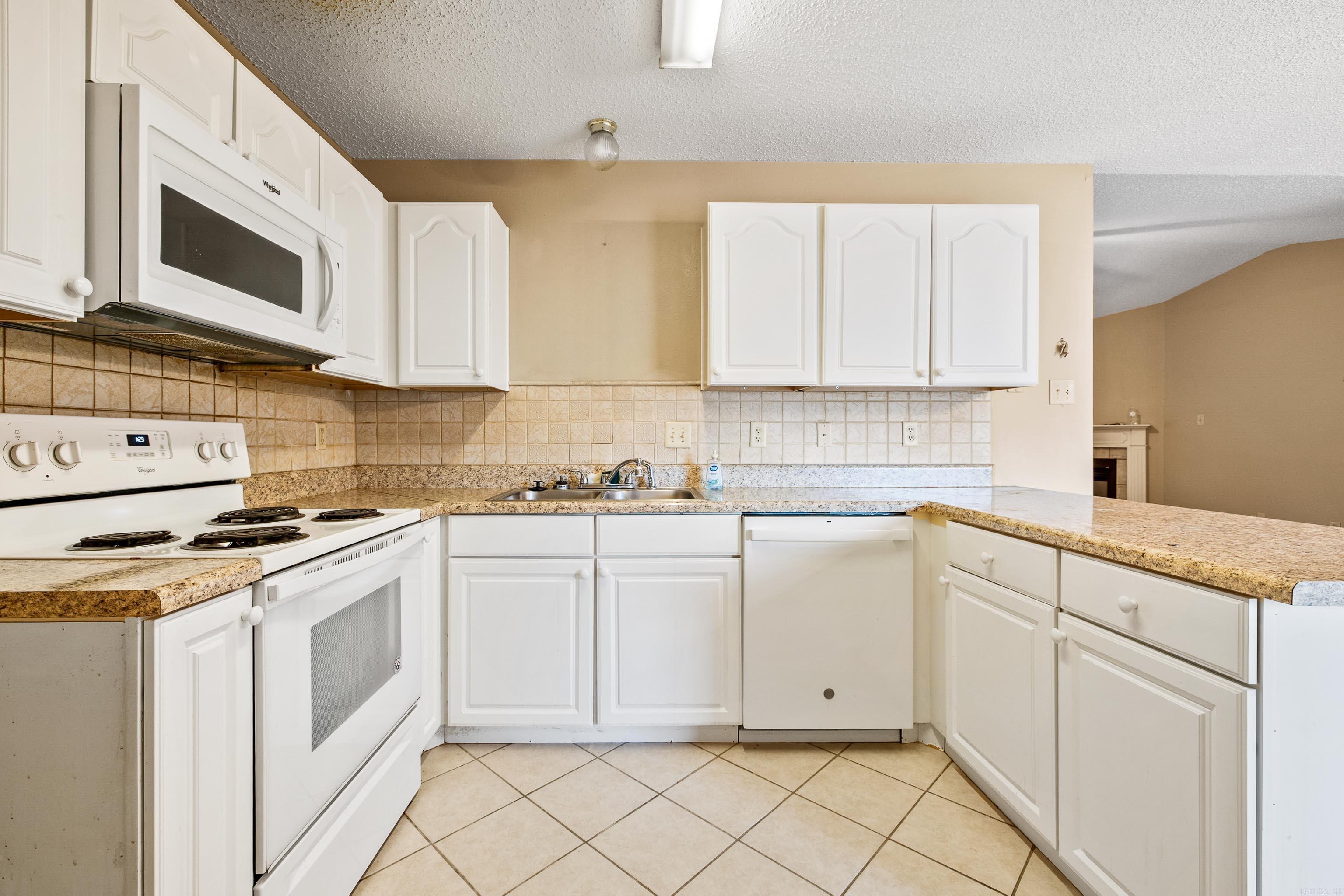 MEADOW RIDGE ADDN - Residential