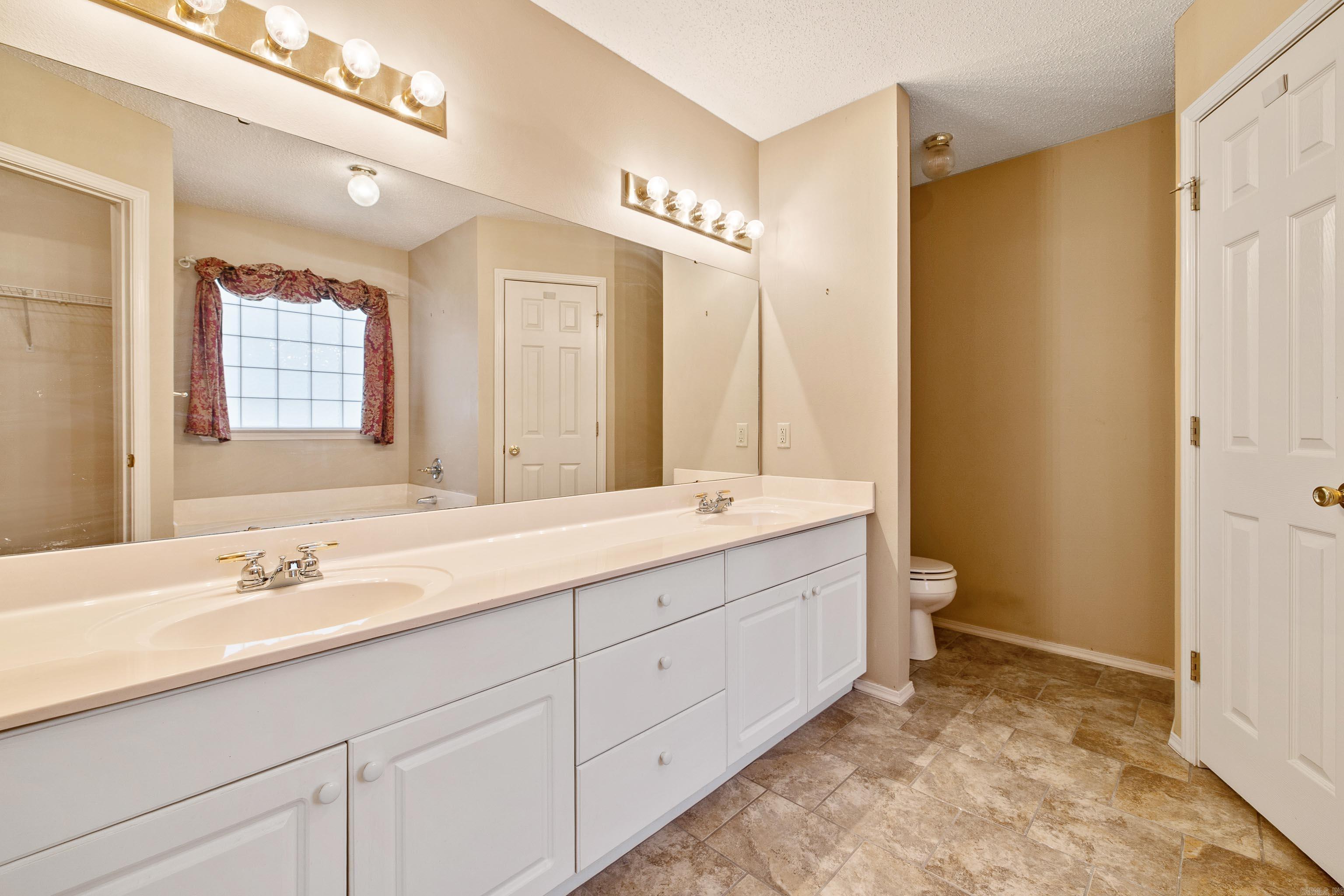 MEADOW RIDGE ADDN - Residential