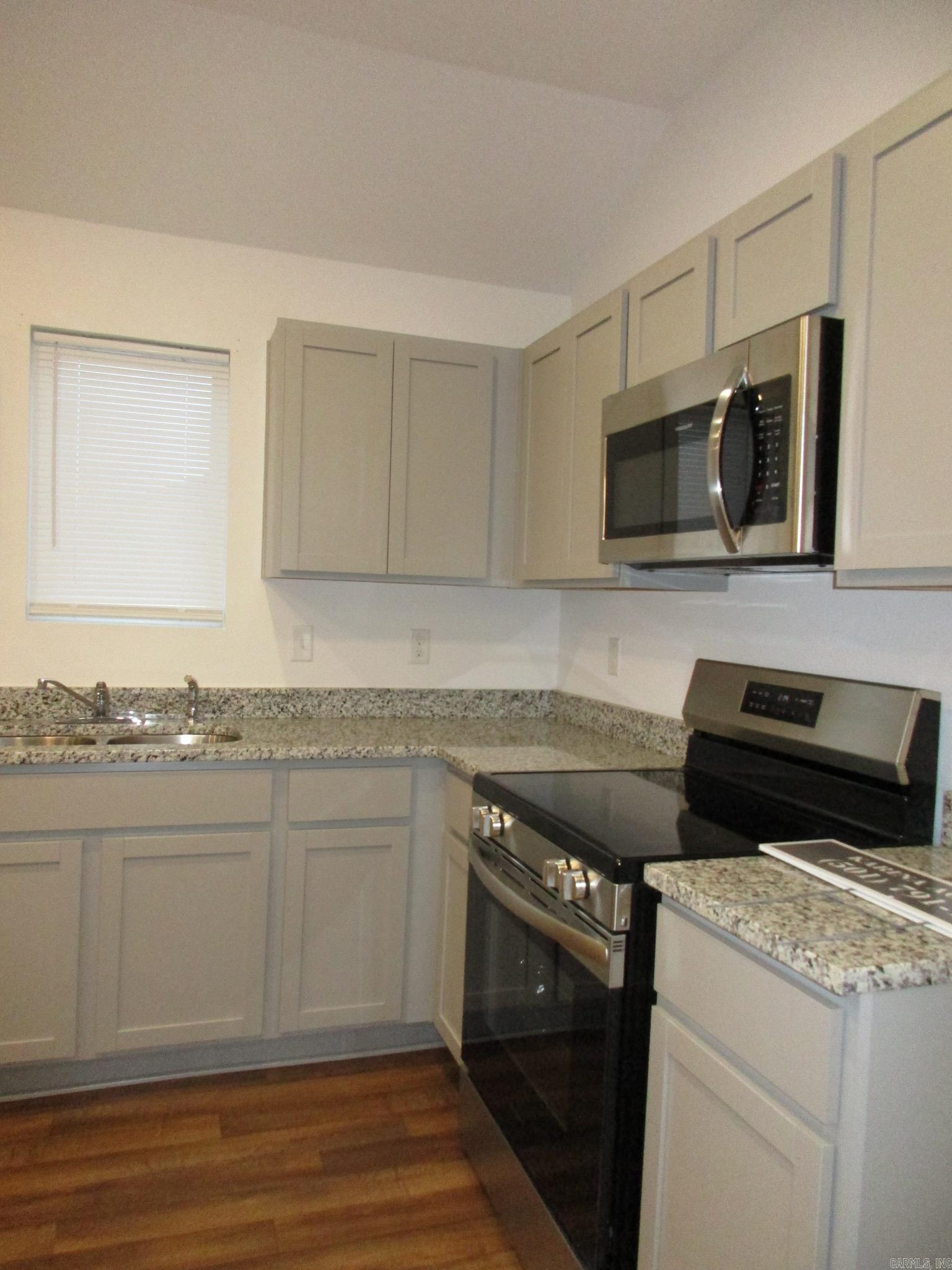 ARKANSAS HGTS - Residential