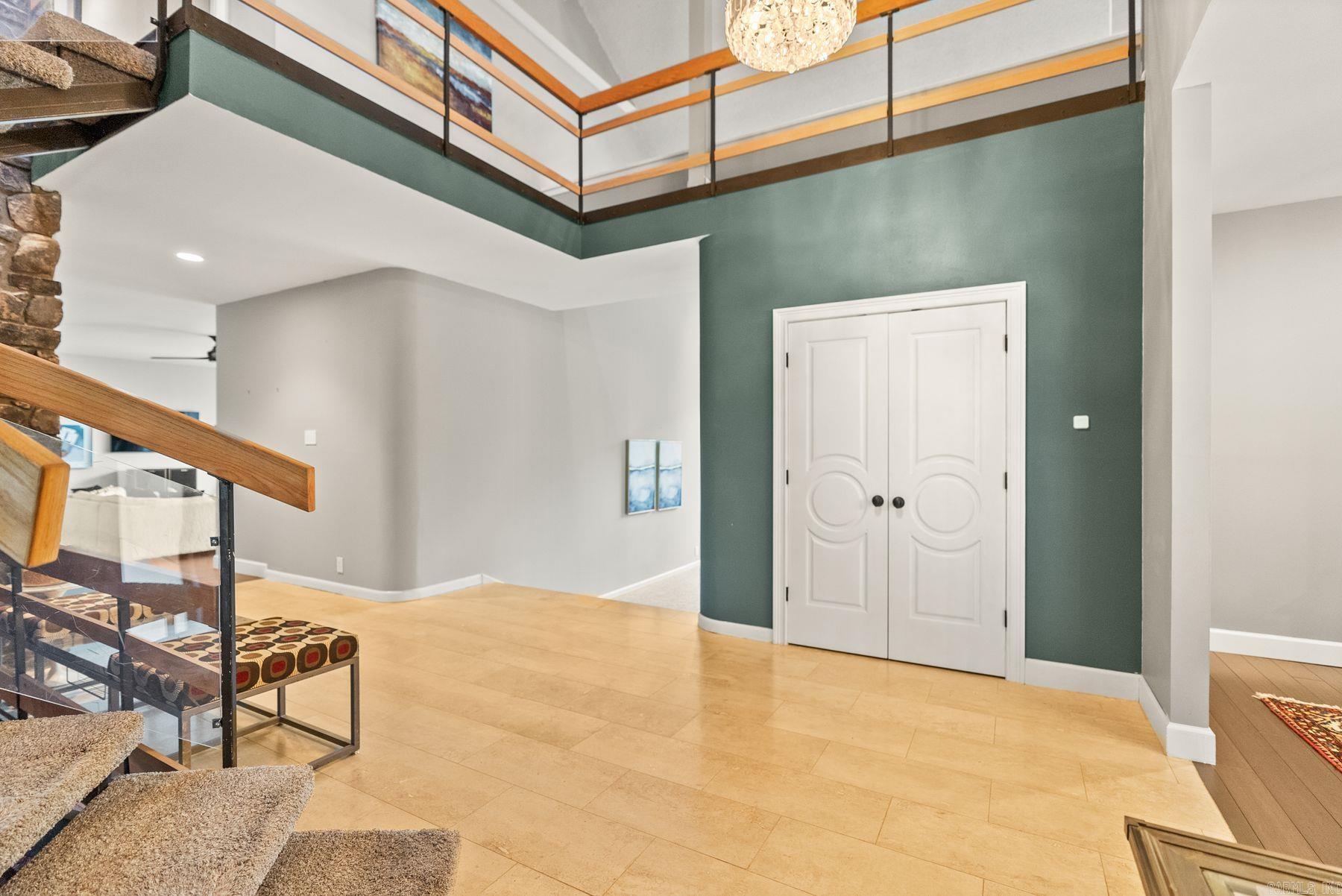 PLEASANT VALLEY - Residential