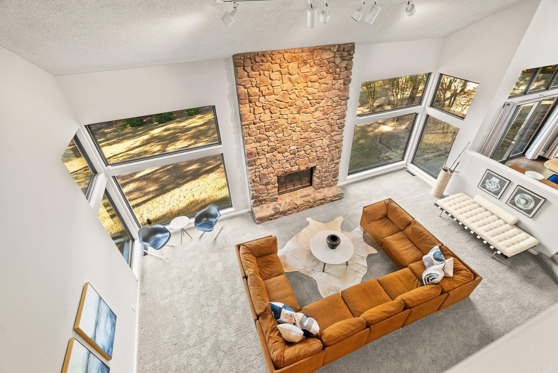 PLEASANT VALLEY - Residential