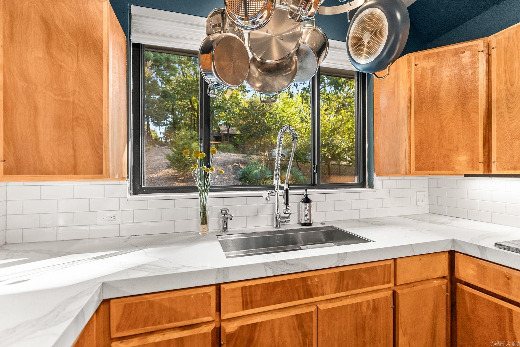 PLEASANT VALLEY - Residential