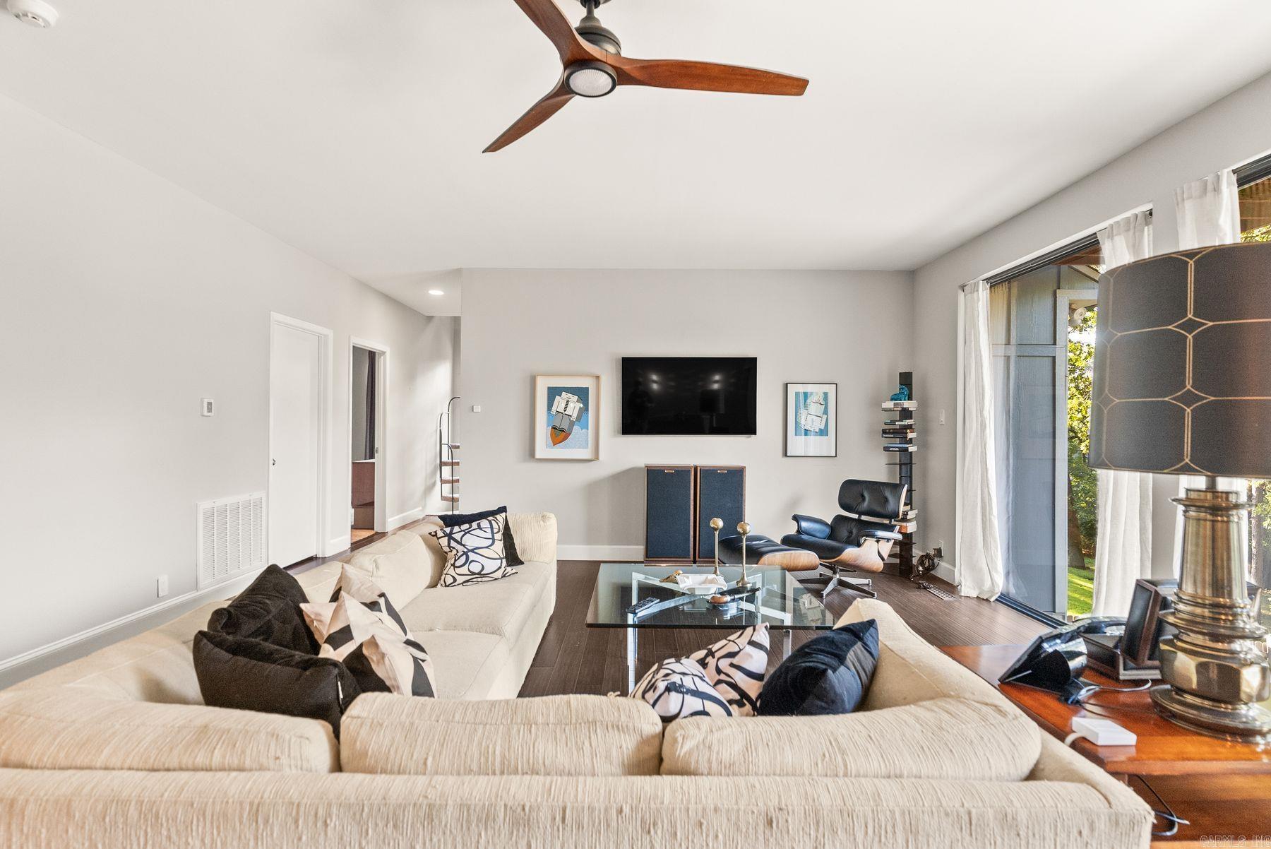 PLEASANT VALLEY - Residential