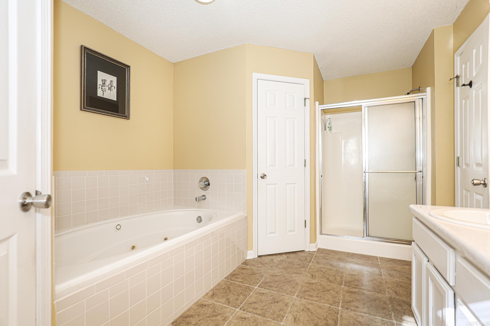 FOREST COVE - Residential