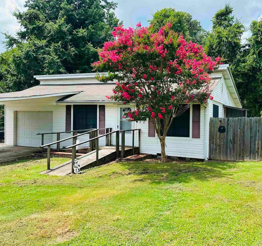 This charming 2-bedroom, 1-bath home is nestled on a quiet dead-end lane just off Jones Rd. Inside, you’ll find oversized bedrooms and a spacious bathroom for extra comfort. Step outside to enjoy the large deck—perfect for relaxing or entertaining—and take advantage of the one-car garage for convenient parking or extra storage. A cozy retreat with everything you need!