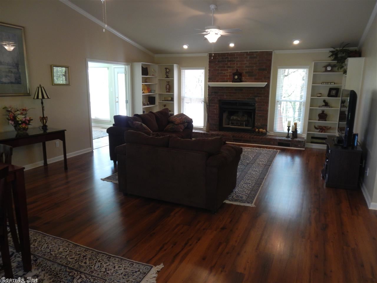 Twelve Oaks - Residential