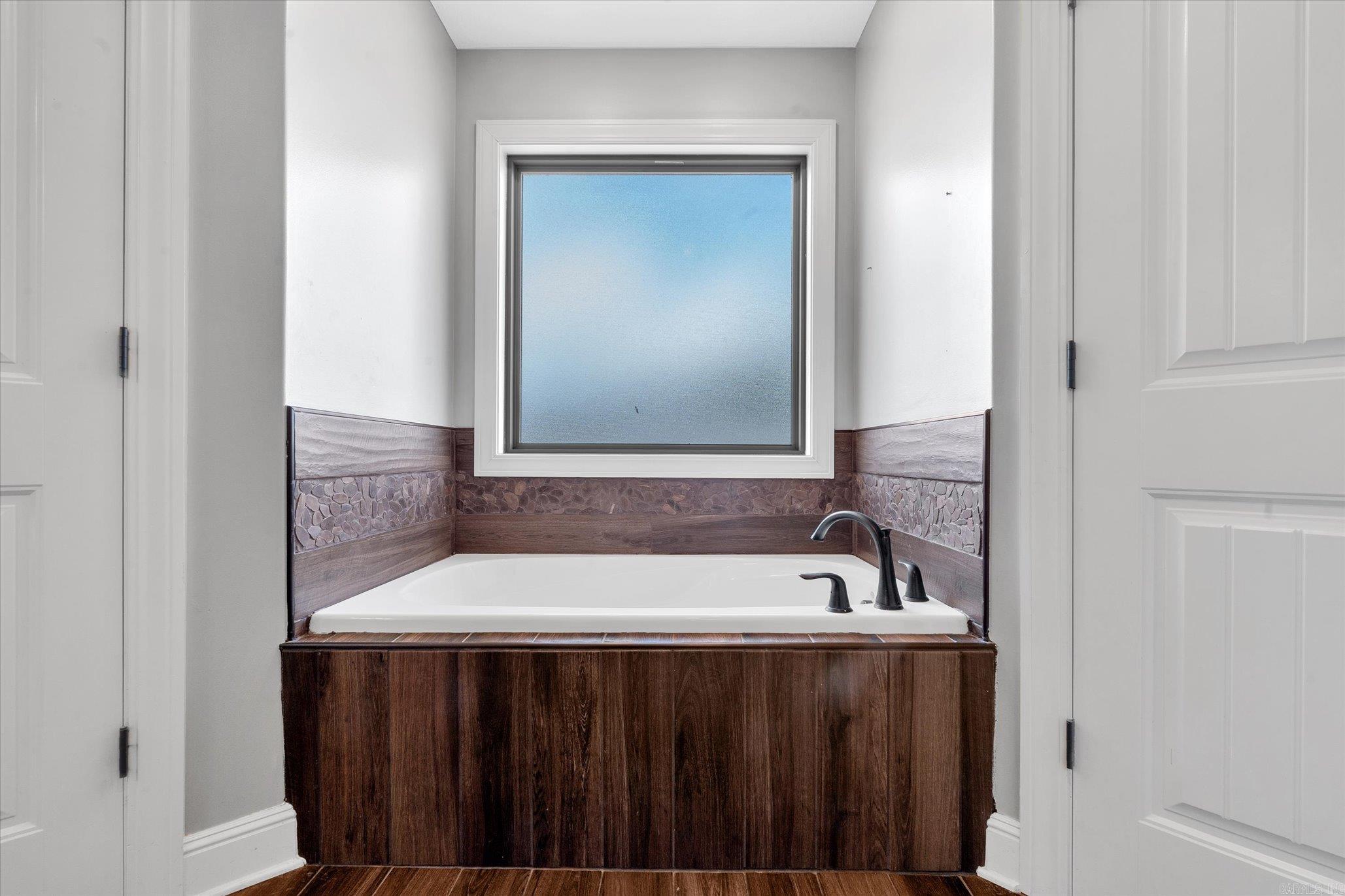 BROOKLAND HILLS - Residential
