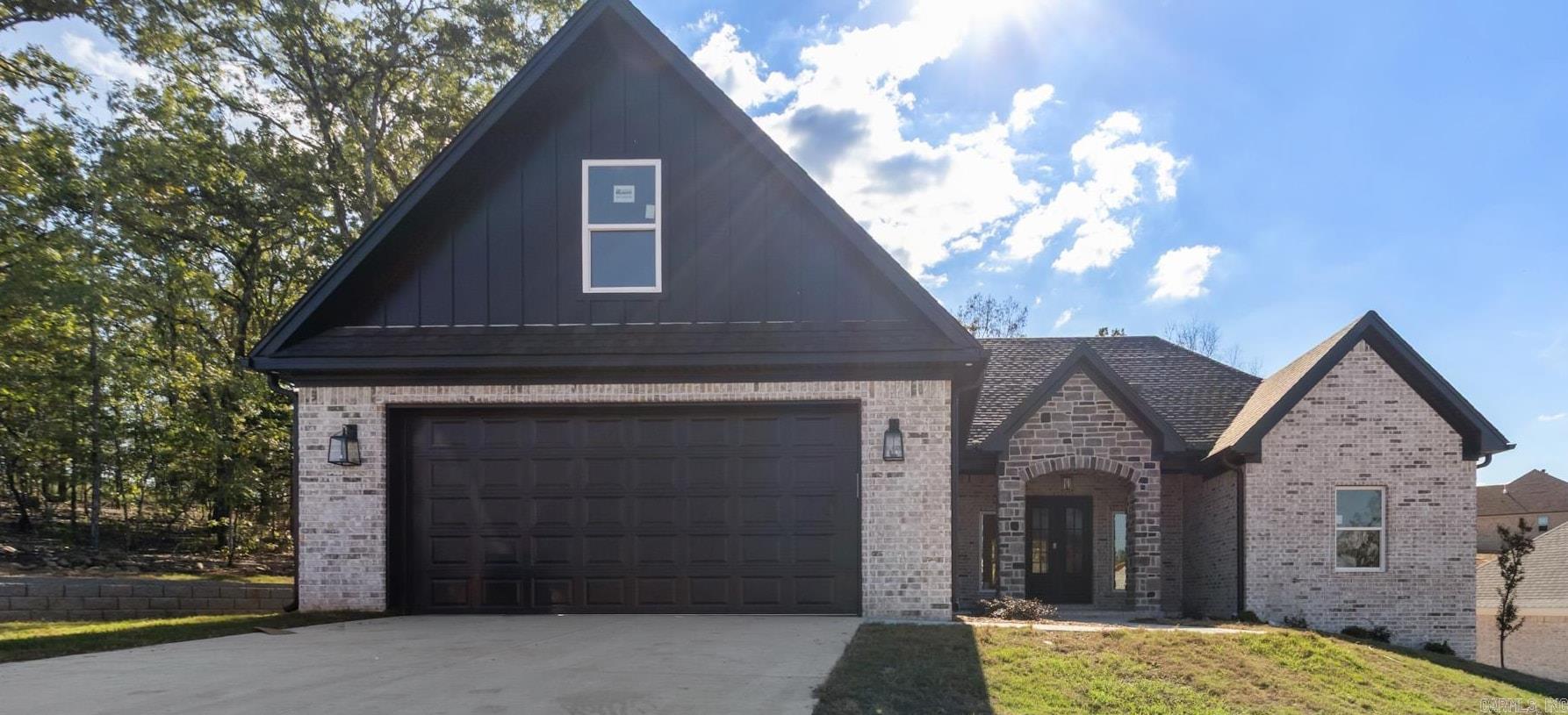 MILLERS GLENN - Residential