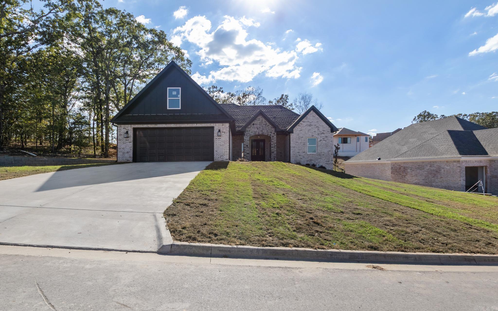 MILLERS GLENN - Residential
