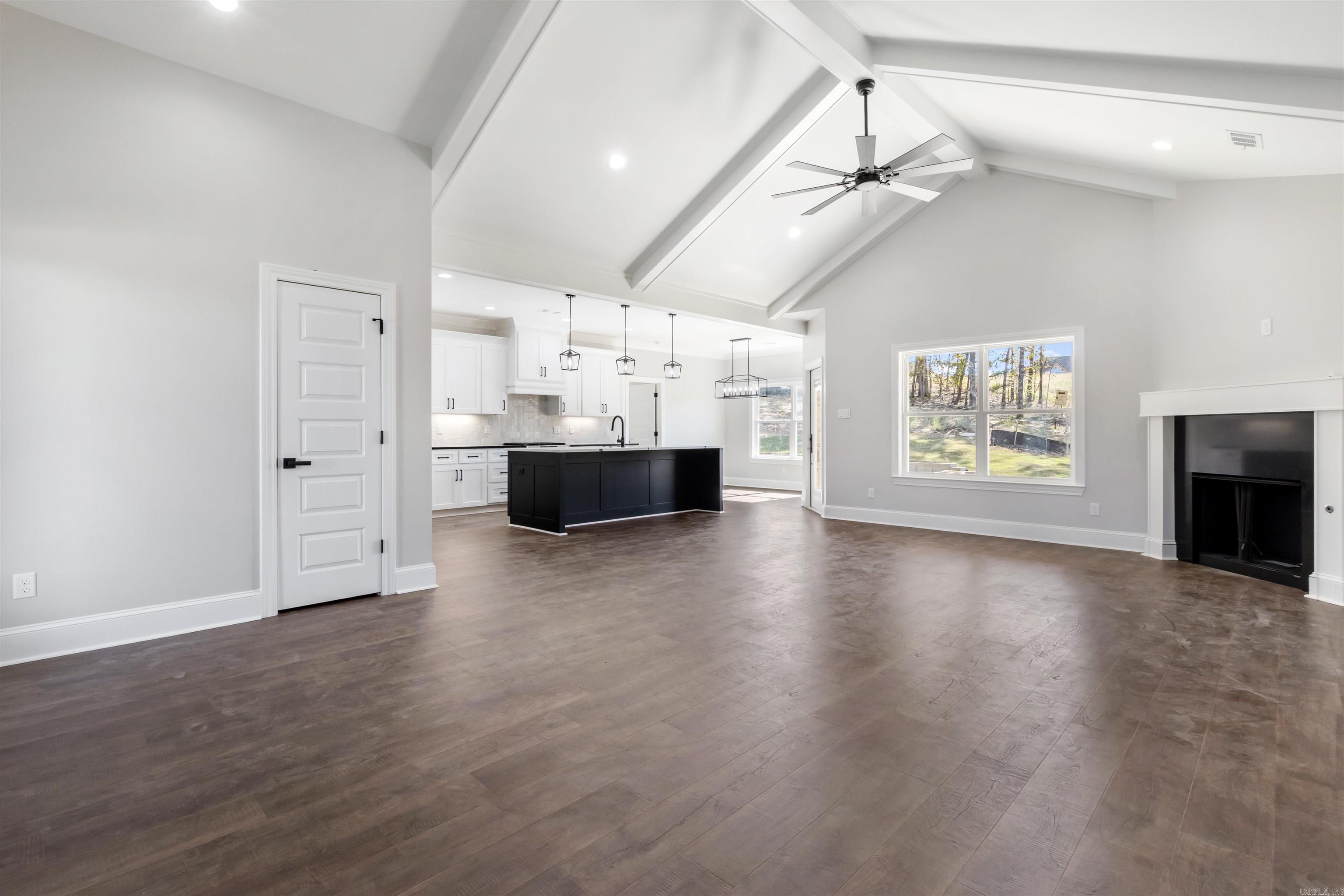 MILLERS GLENN - Residential