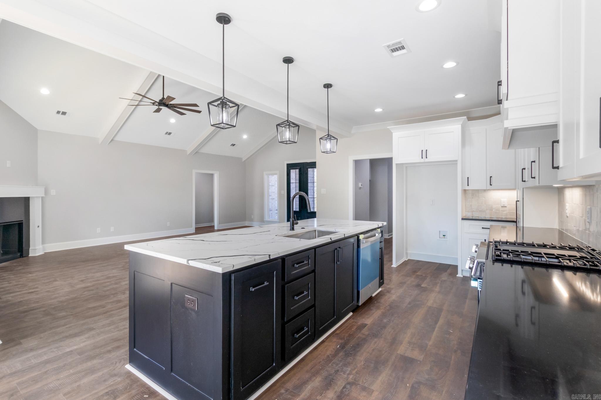 MILLERS GLENN - Residential
