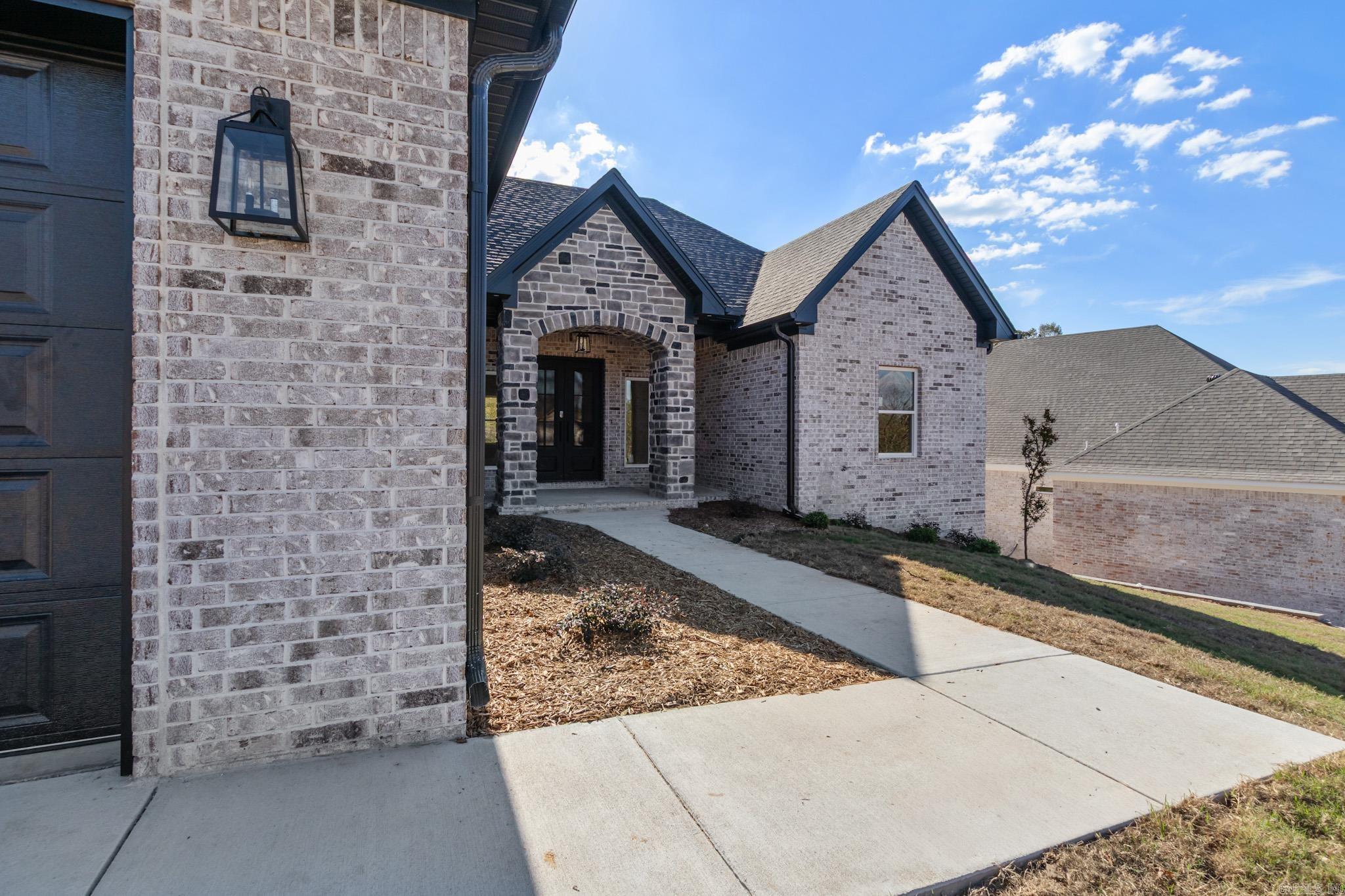 MILLERS GLENN - Residential