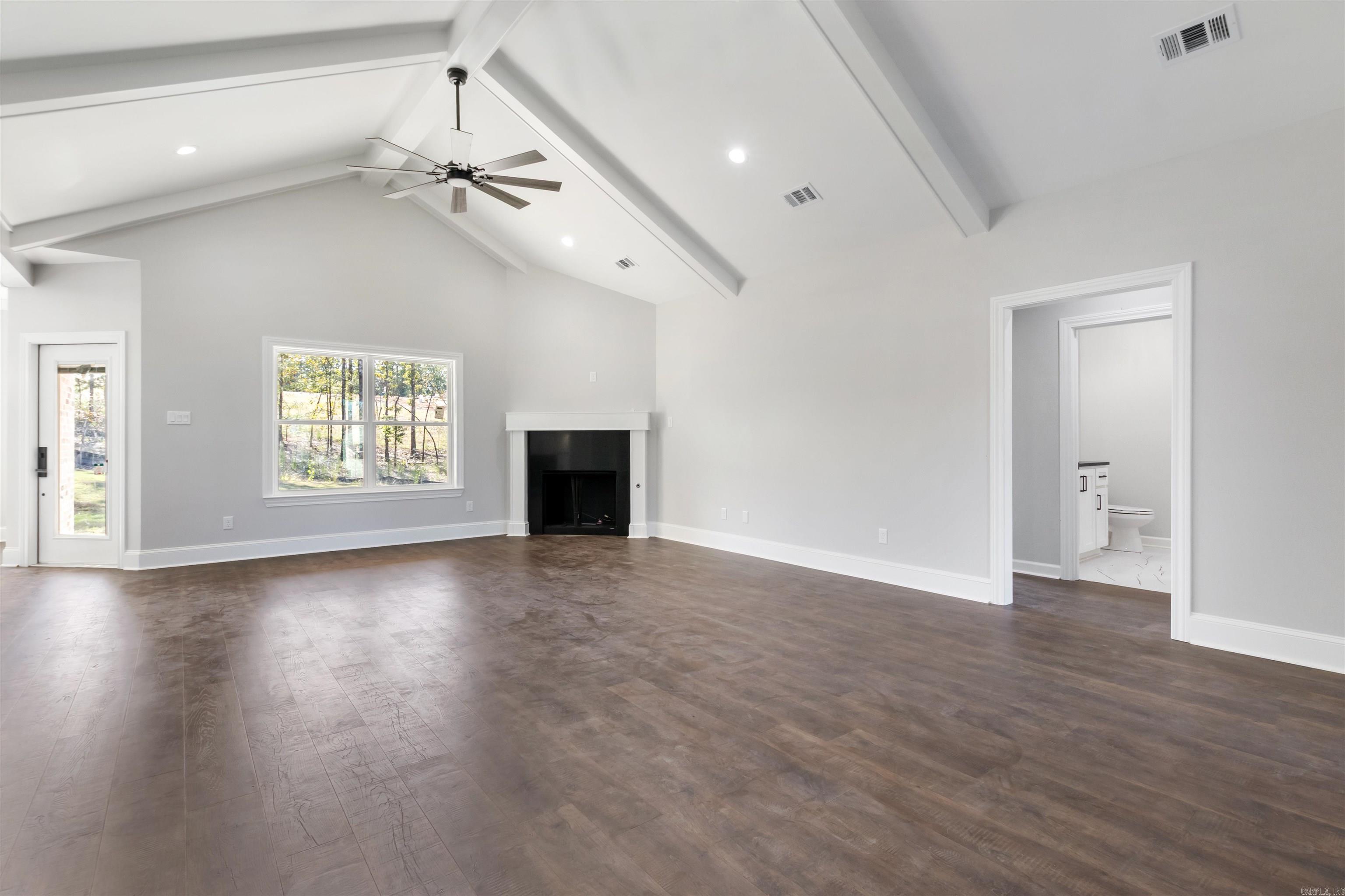 MILLERS GLENN - Residential