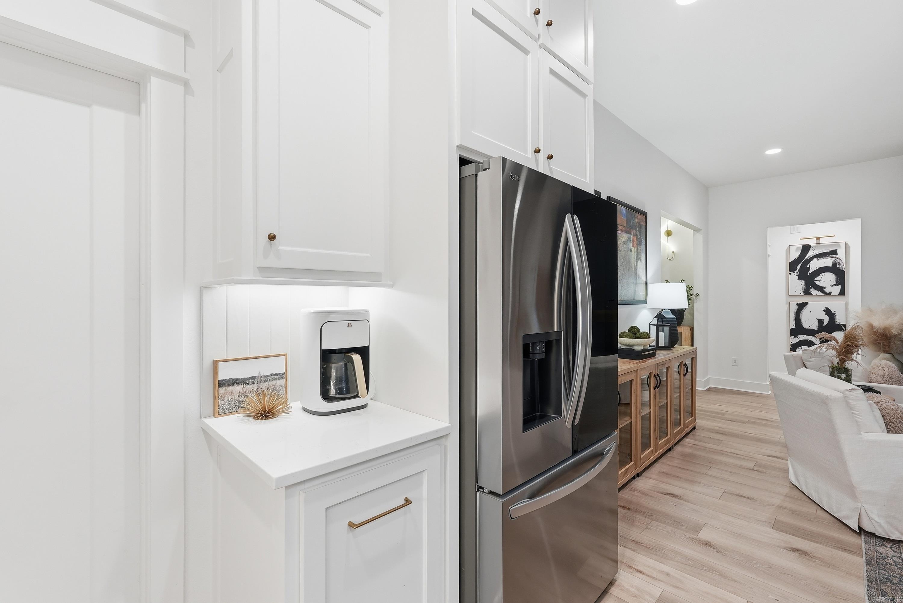 IVY PLACE - Residential