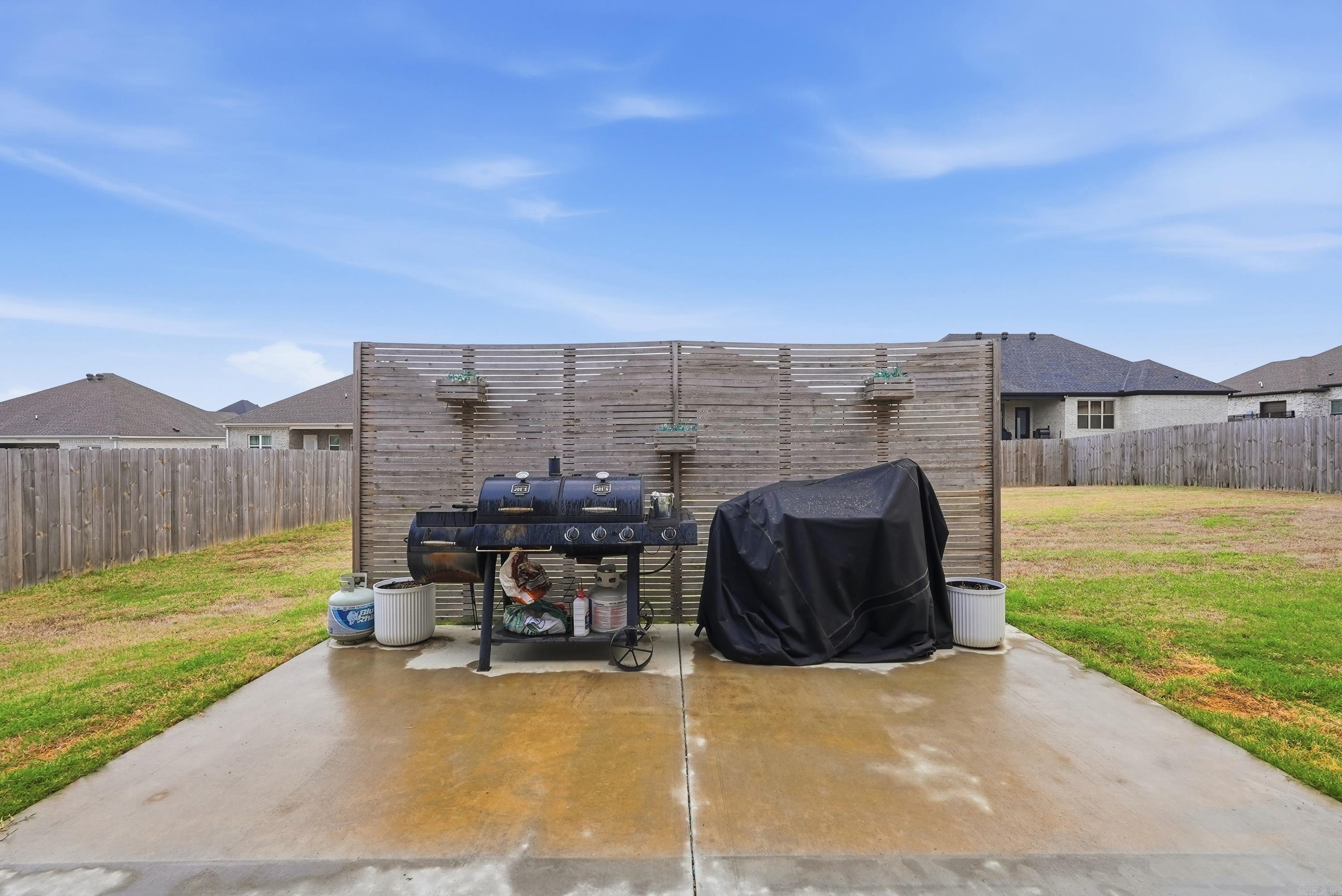 IVY PLACE - Residential