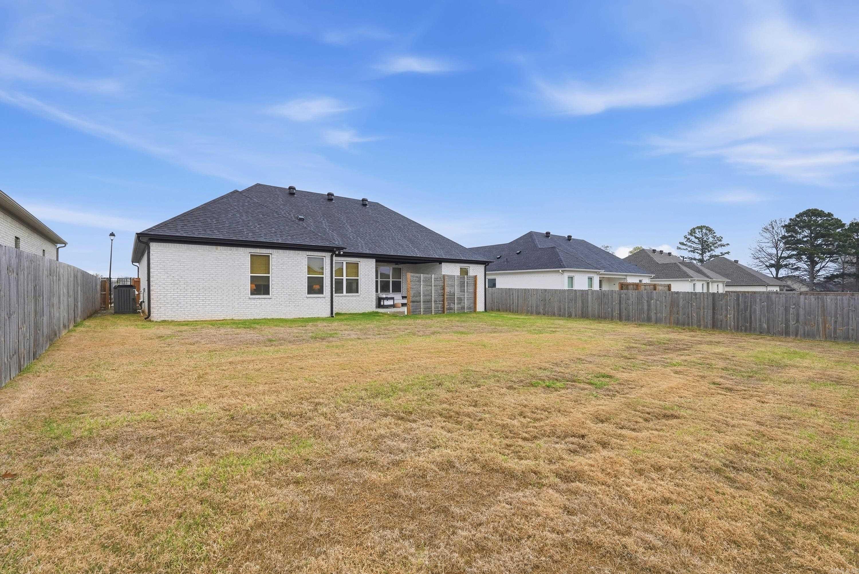 IVY PLACE - Residential