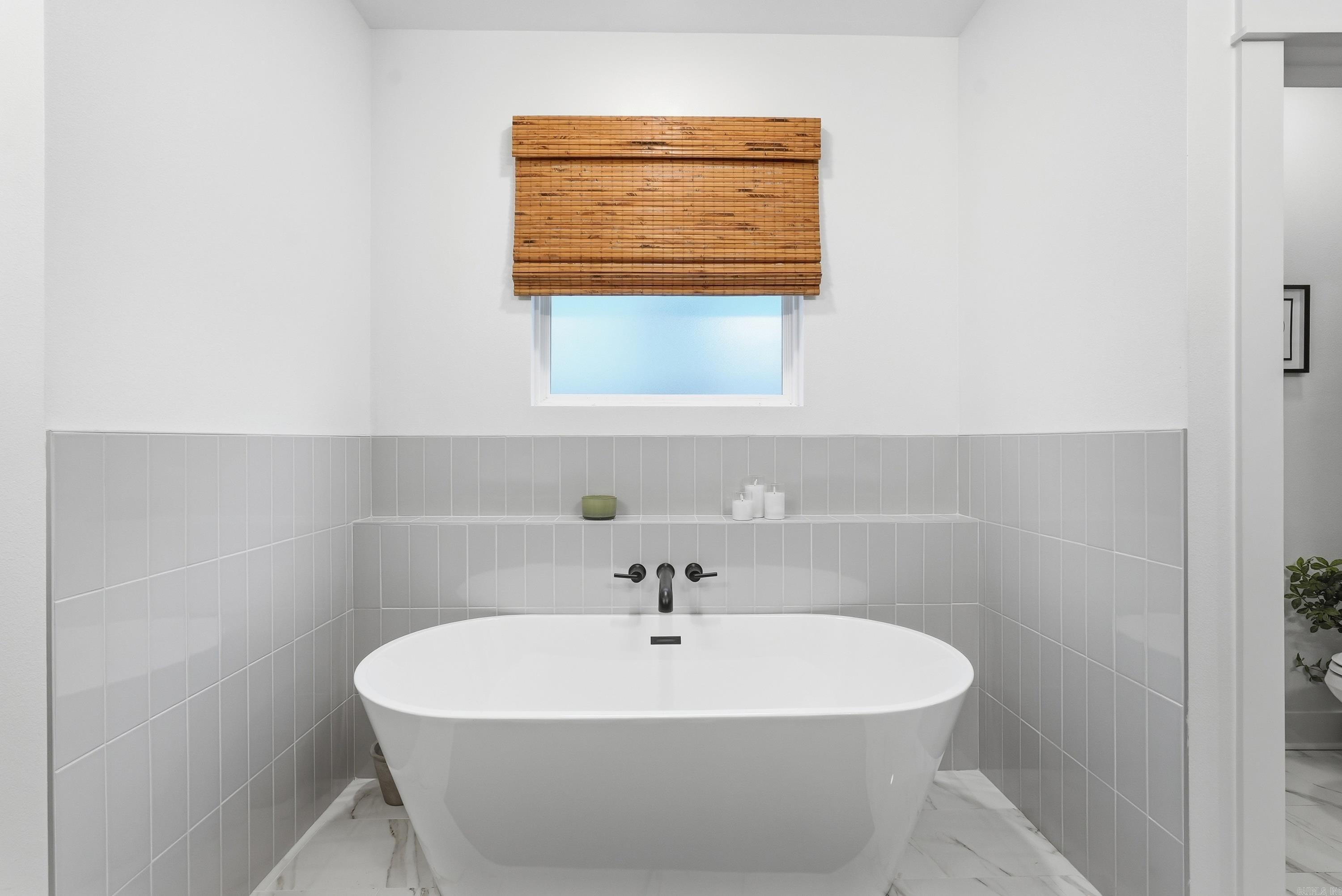 IVY PLACE - Residential