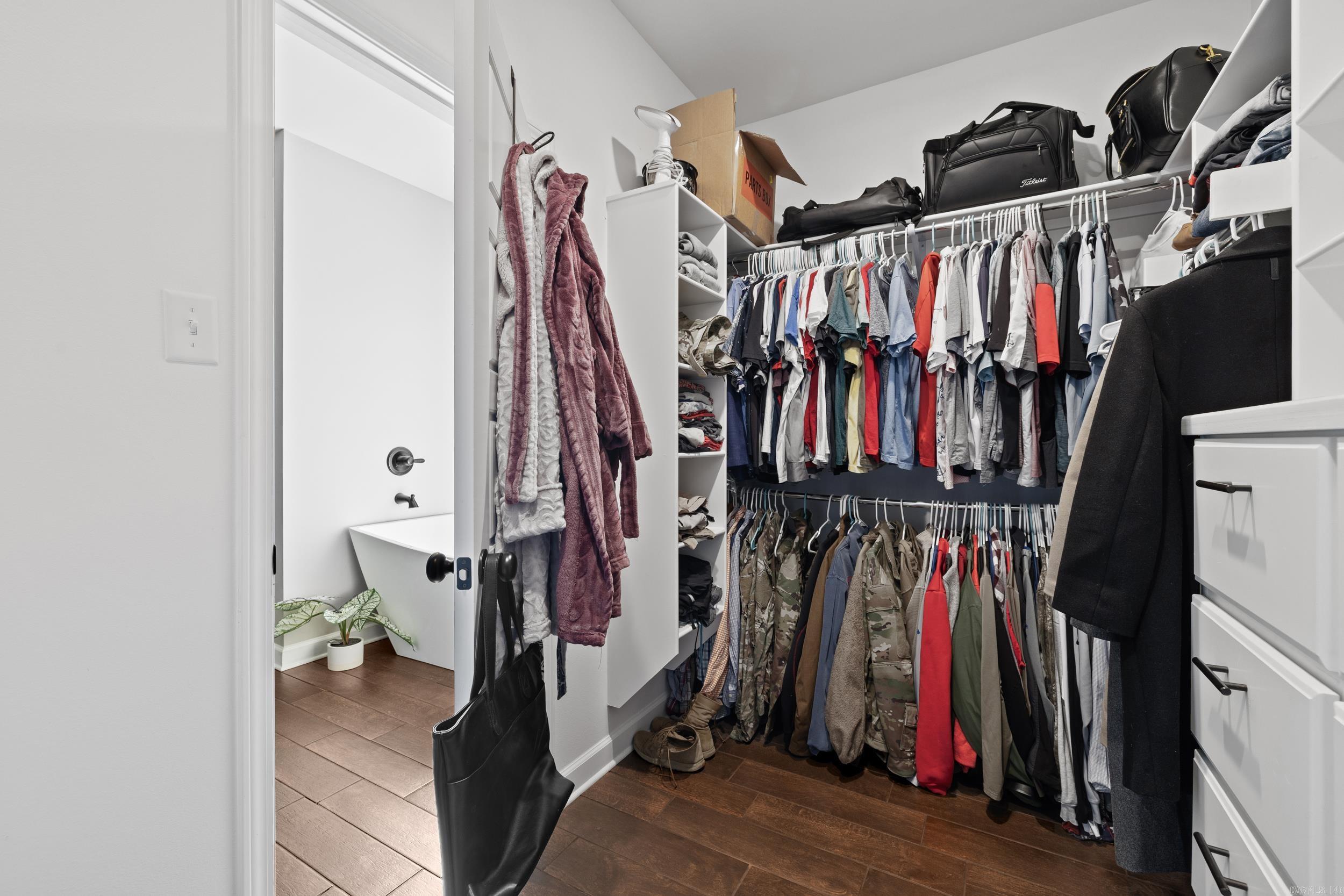 HIDDEN VALLEY ESTATES - Residential