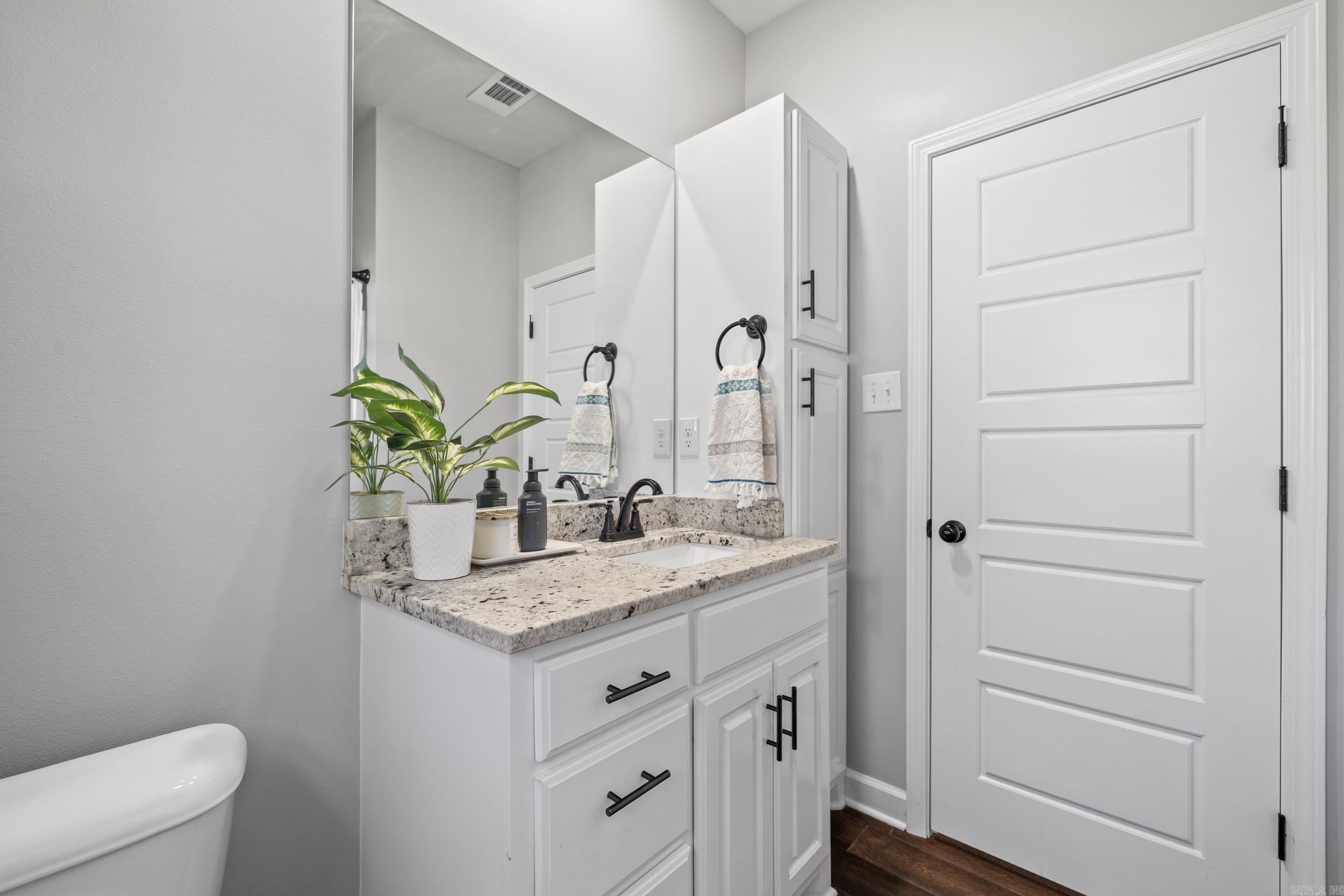 HIDDEN VALLEY ESTATES - Residential