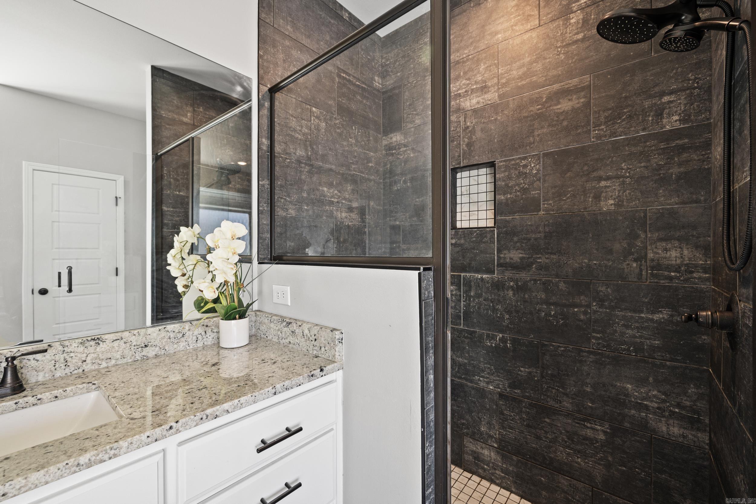 HIDDEN VALLEY ESTATES - Residential