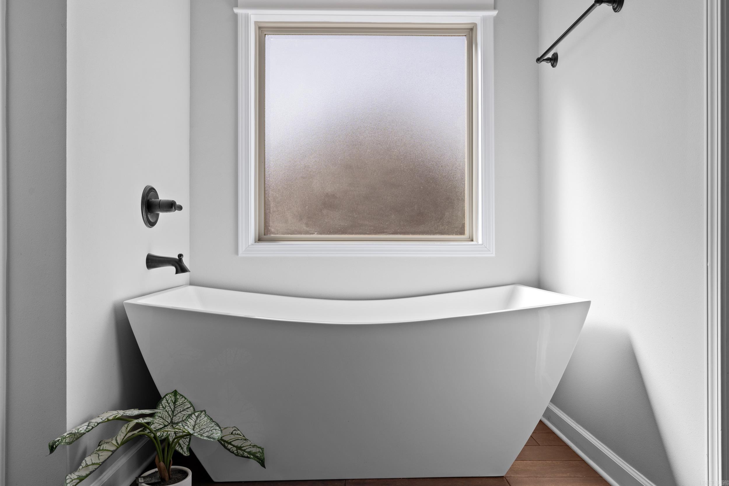 HIDDEN VALLEY ESTATES - Residential