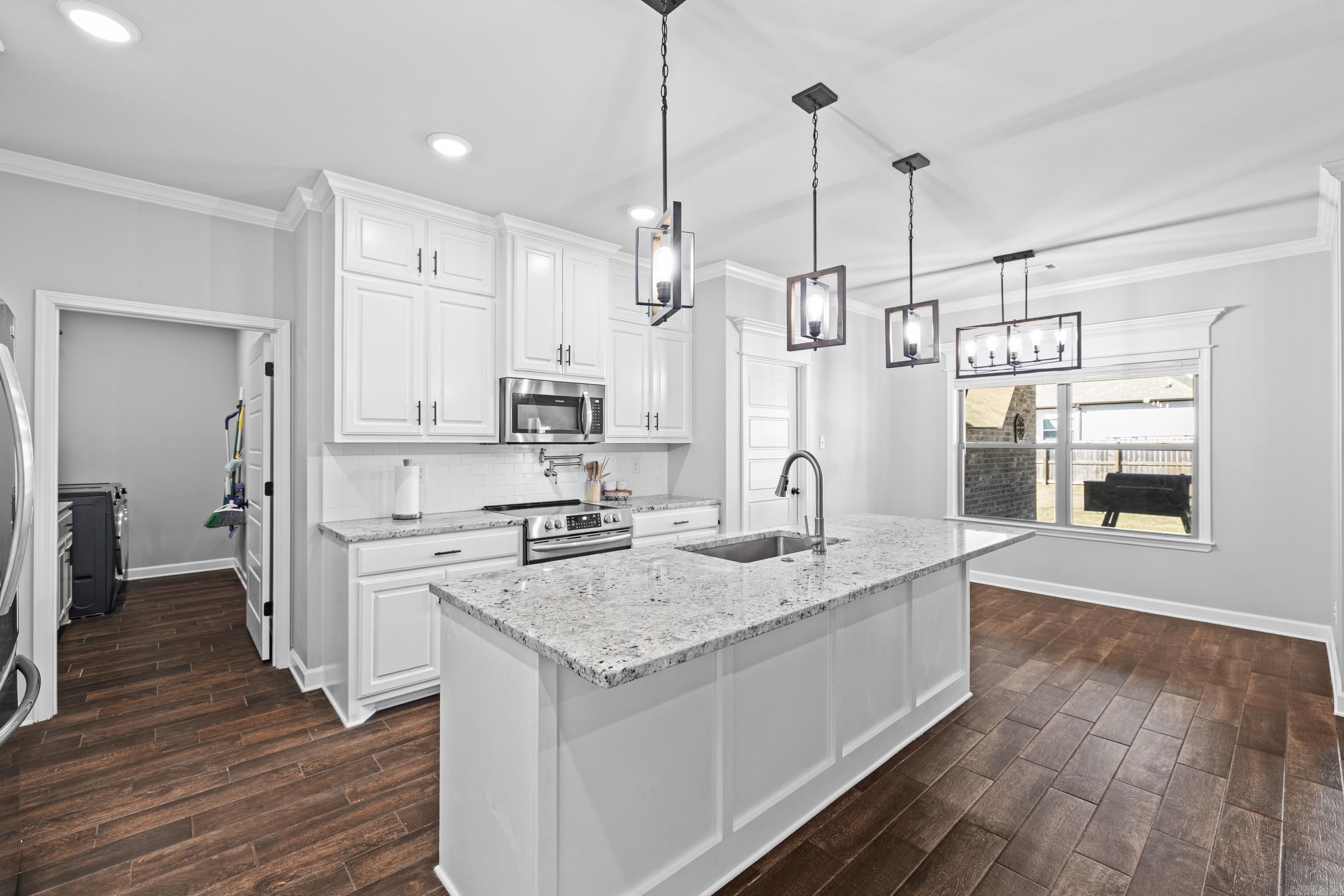 HIDDEN VALLEY ESTATES - Residential