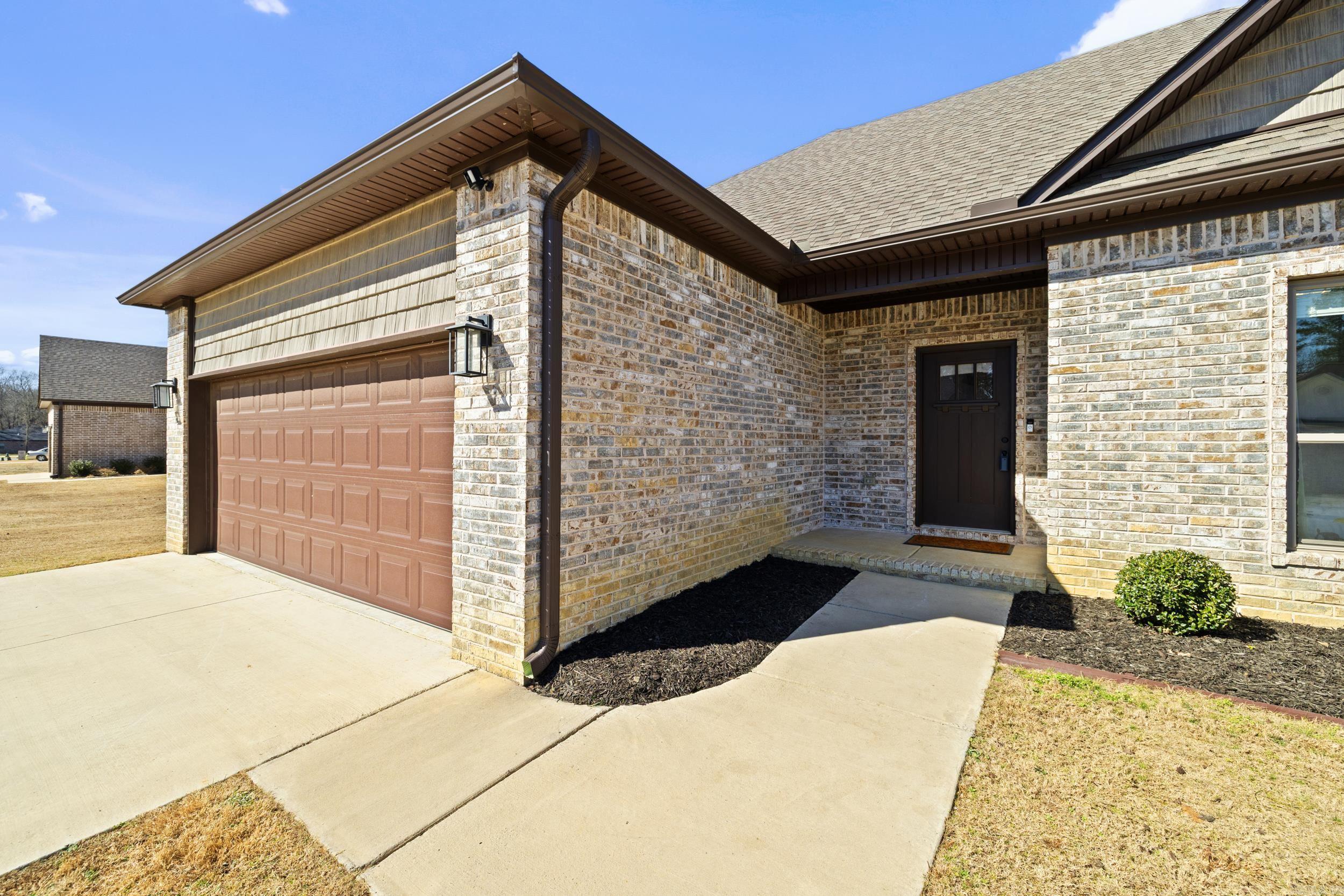 HIDDEN VALLEY ESTATES - Residential